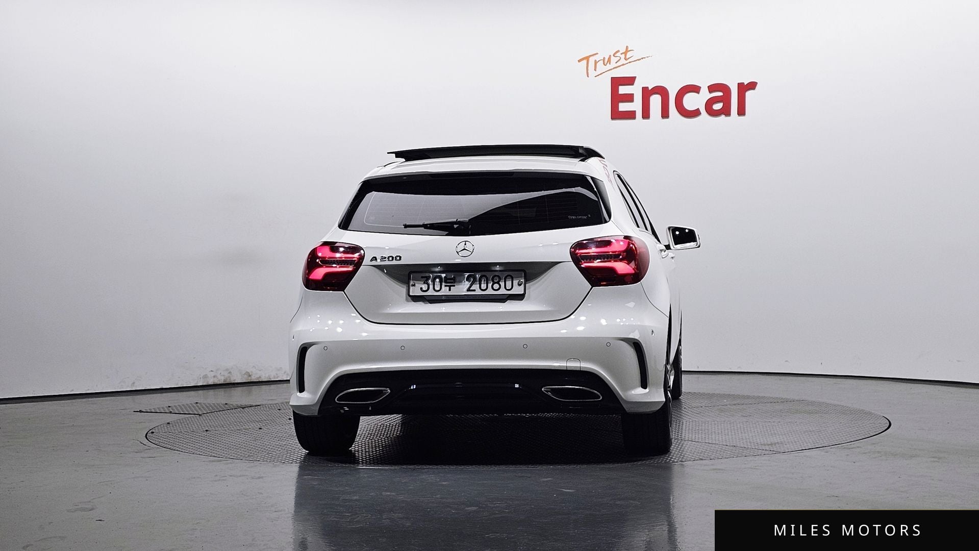 Mercedes-Benz A-Class W176 2018 — миниатюра 4