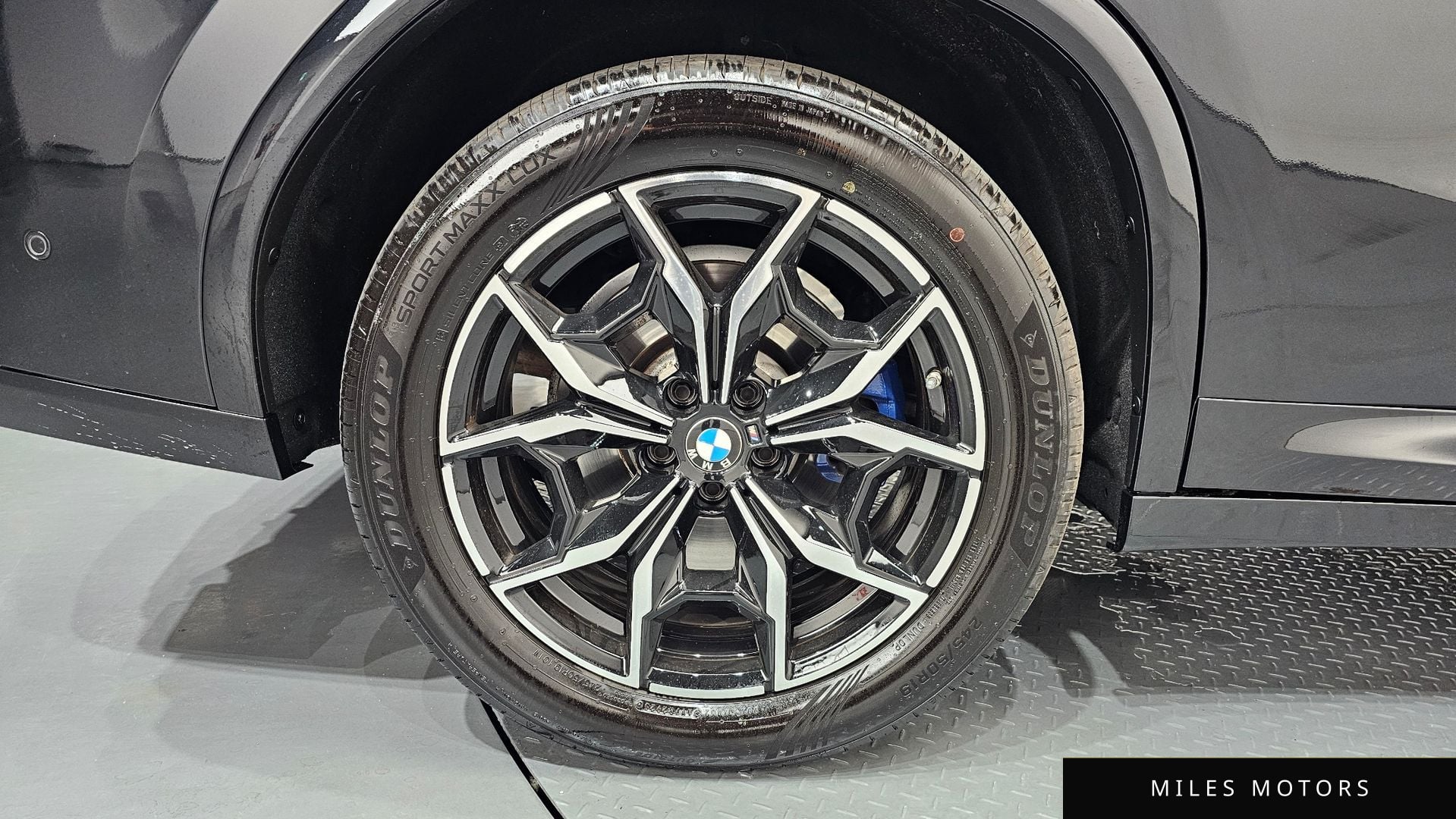 BMW X4 (G02) 2023 — миниатюра 5