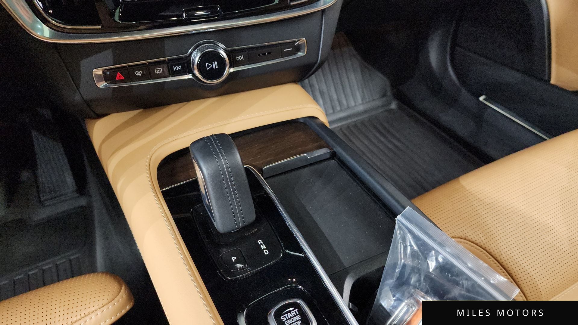 Volvo V90 2021 — миниатюра 9