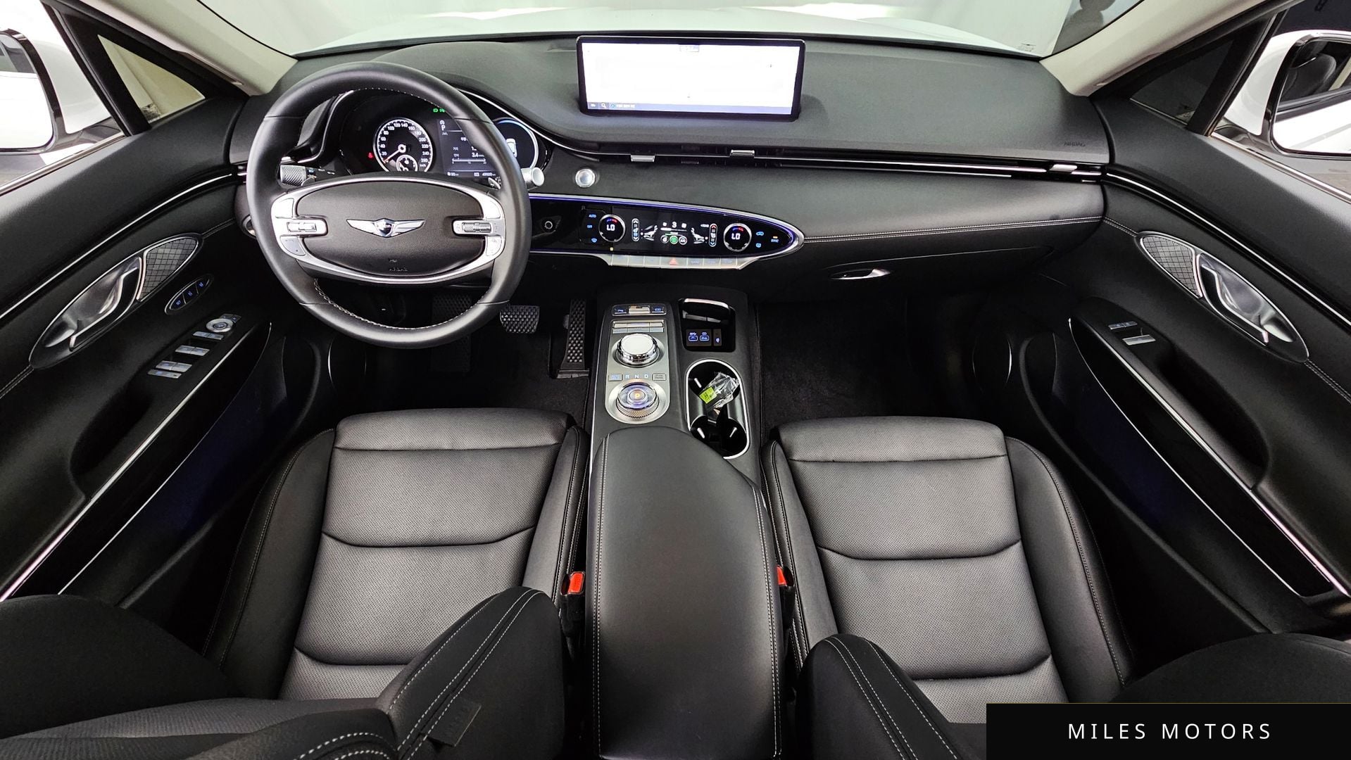 Genesis GV70 2021 — миниатюра 10