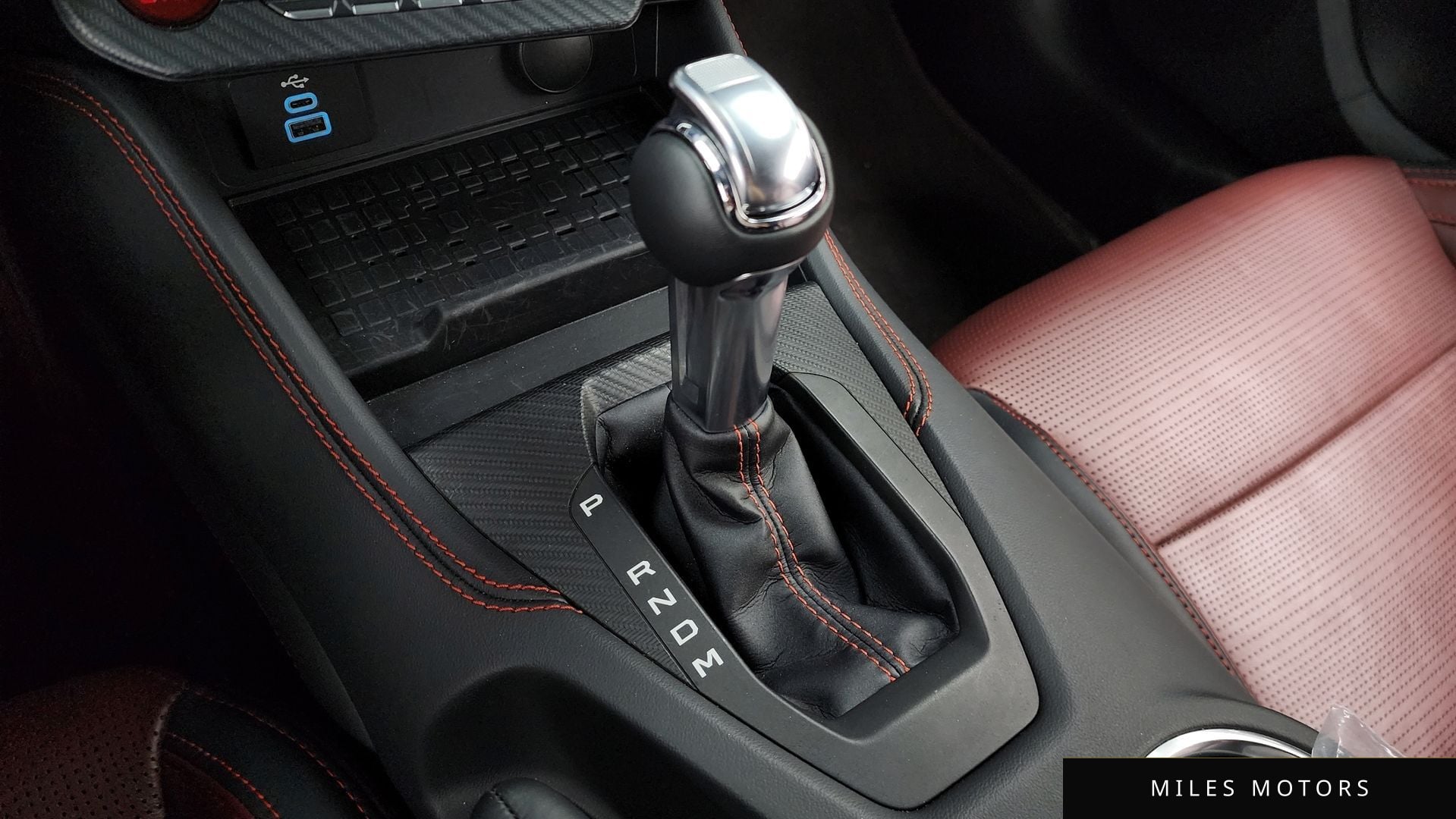 Ford Mustang 2024 — миниатюра 9