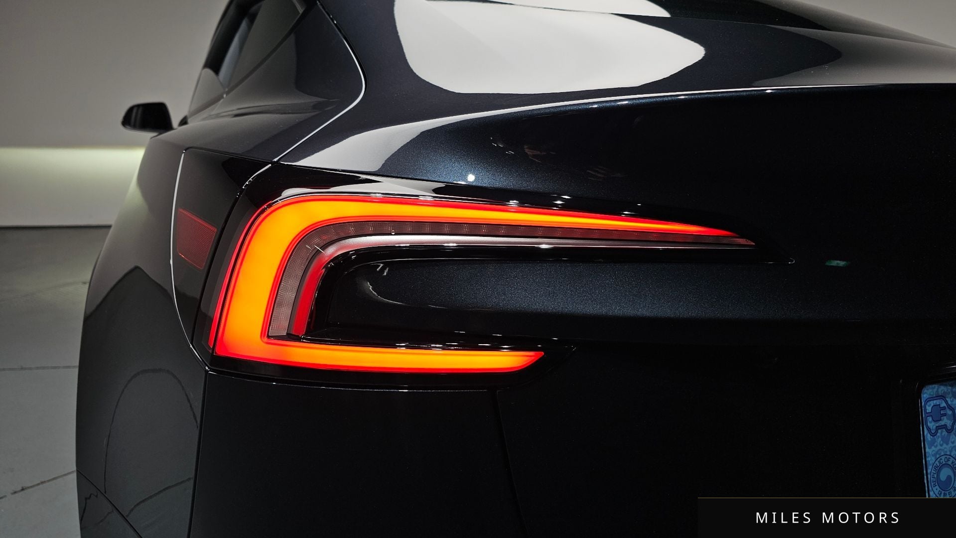 Tesla Model 3 2025 — миниатюра 8