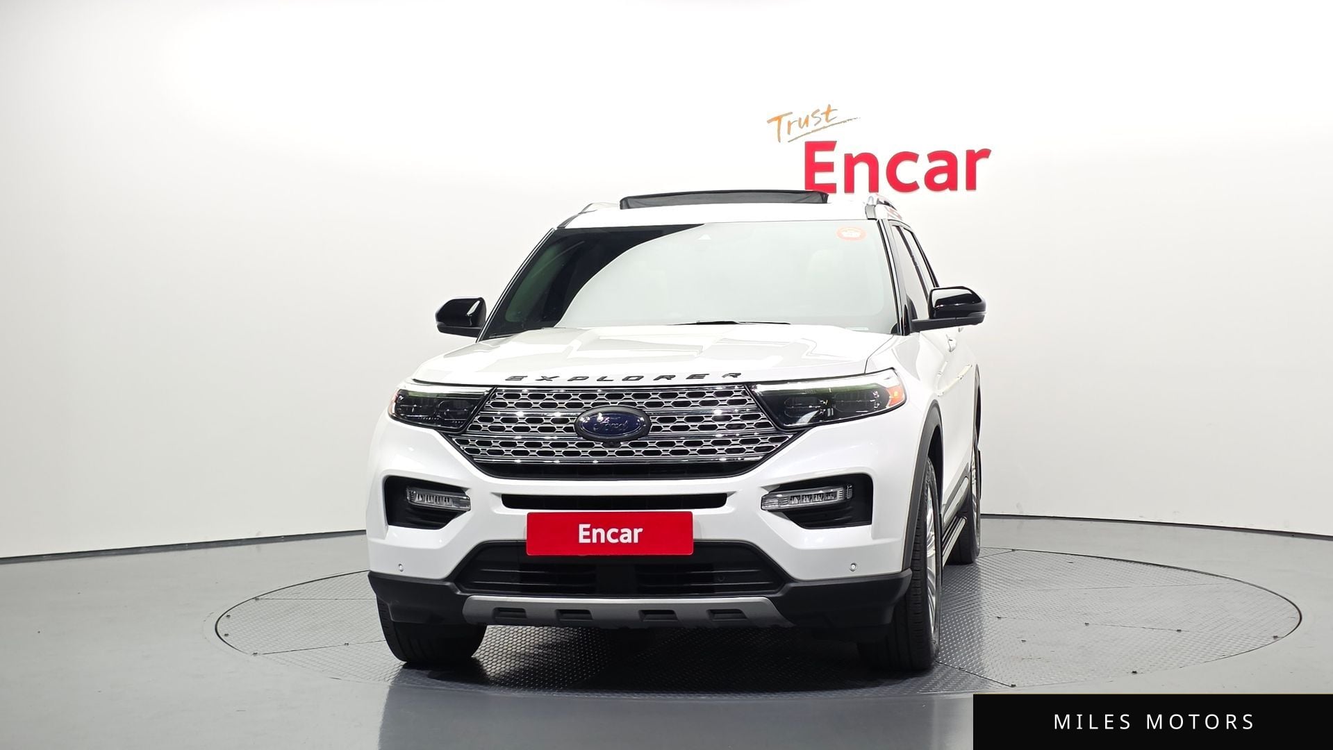 Ford Explorer 2020 — миниатюра 3