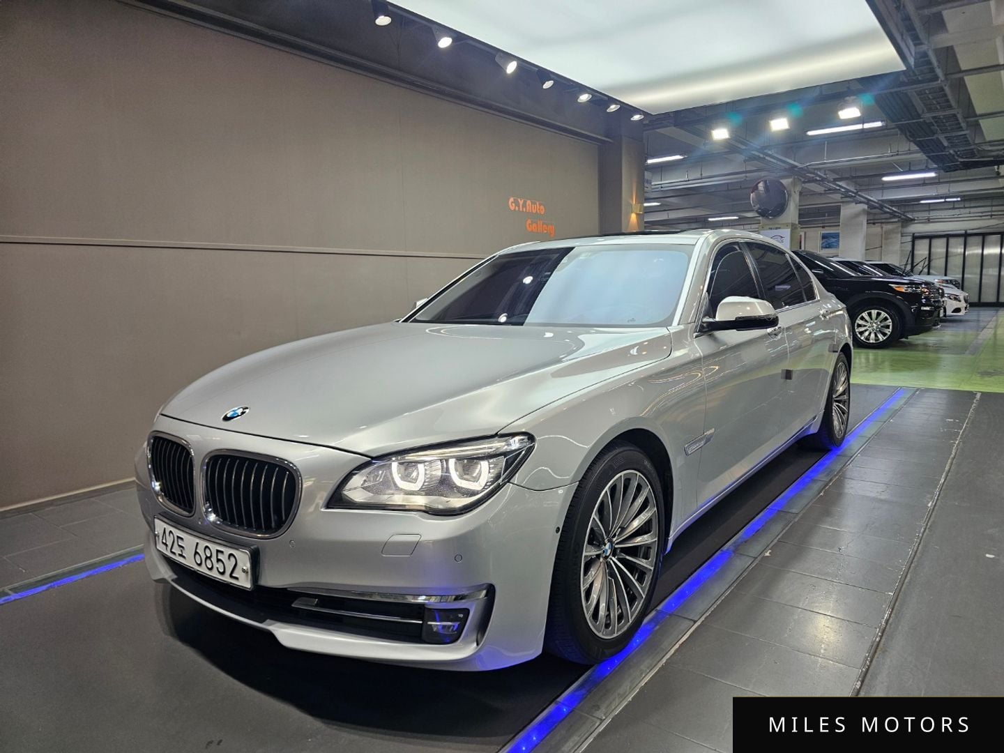 BMW 7 Series (F01) 2014 — миниатюра 2