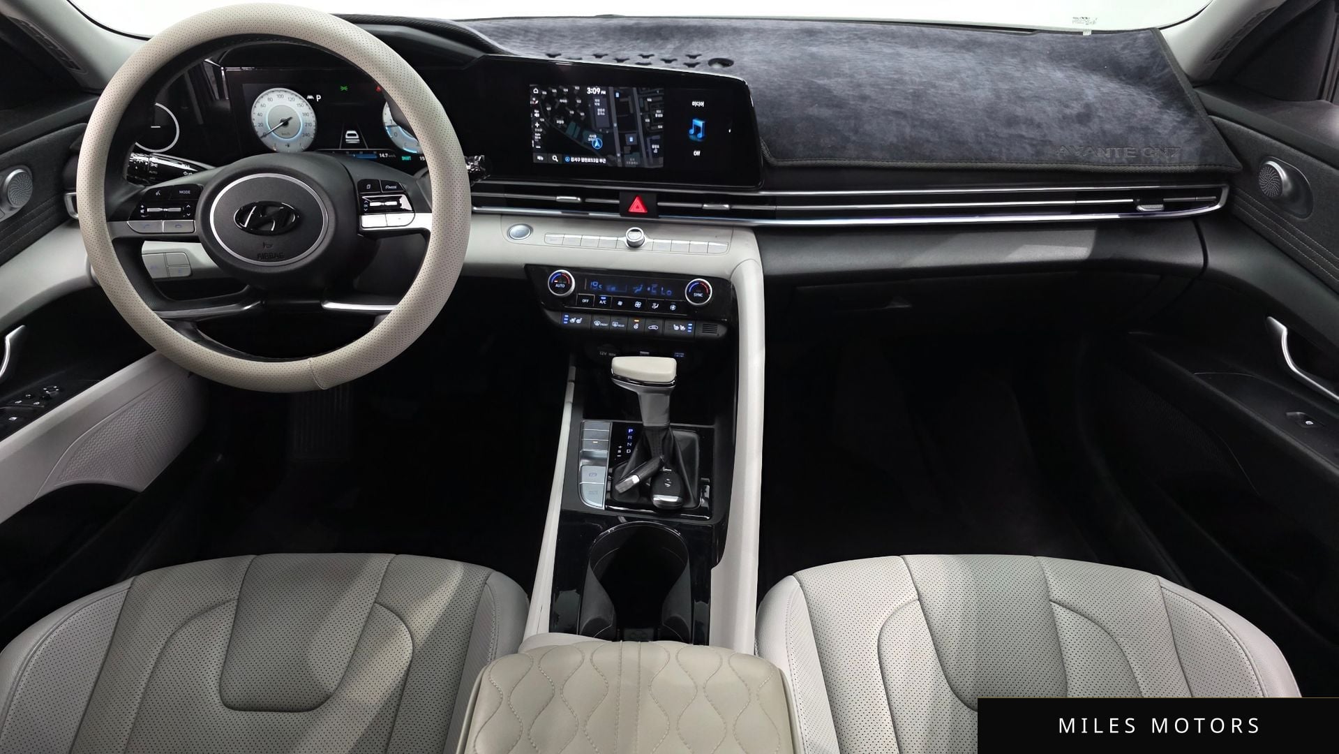 Hyundai AVANTE 2021 — миниатюра 9