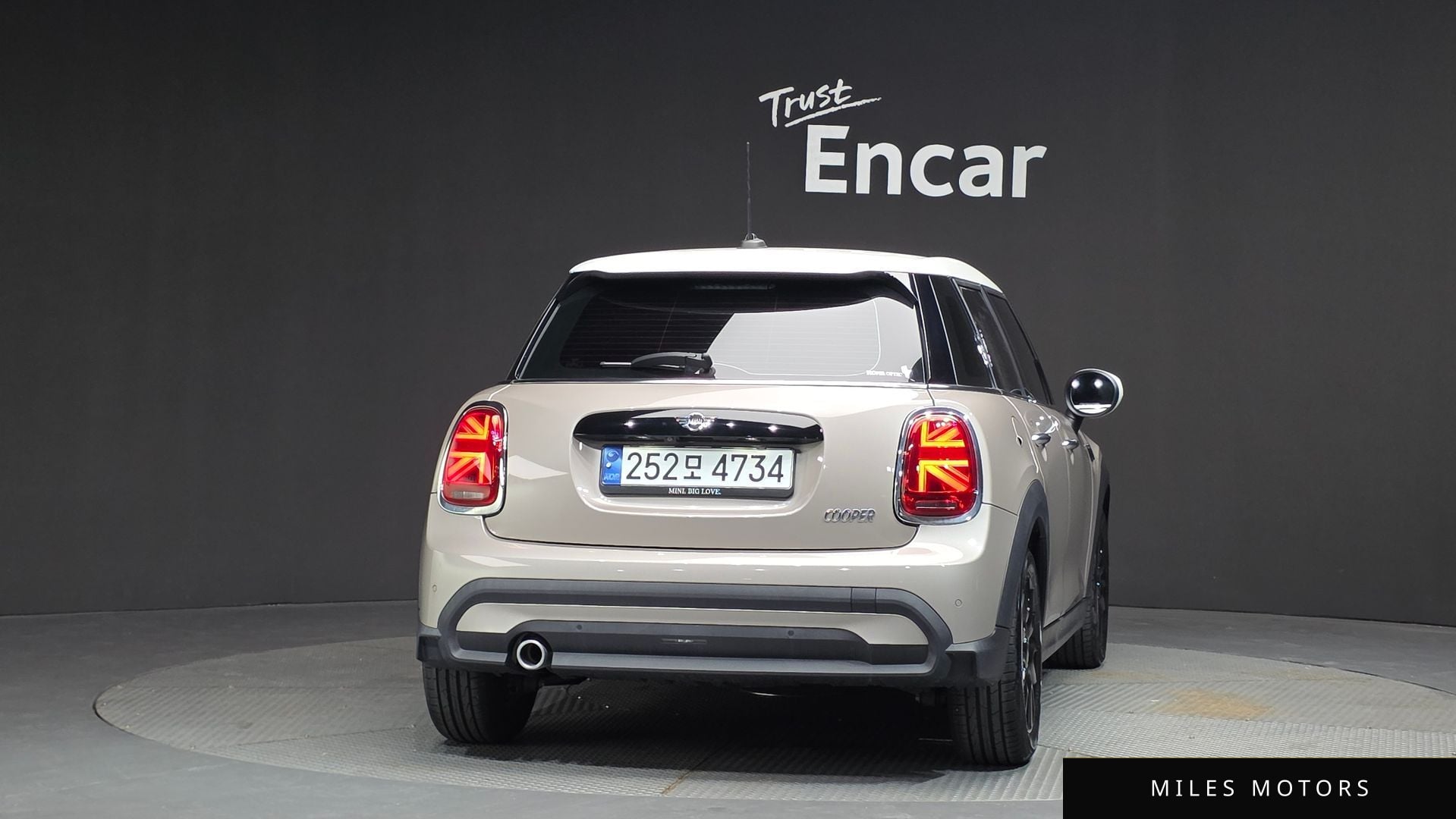 MINI Cooper 2024 — миниатюра 4