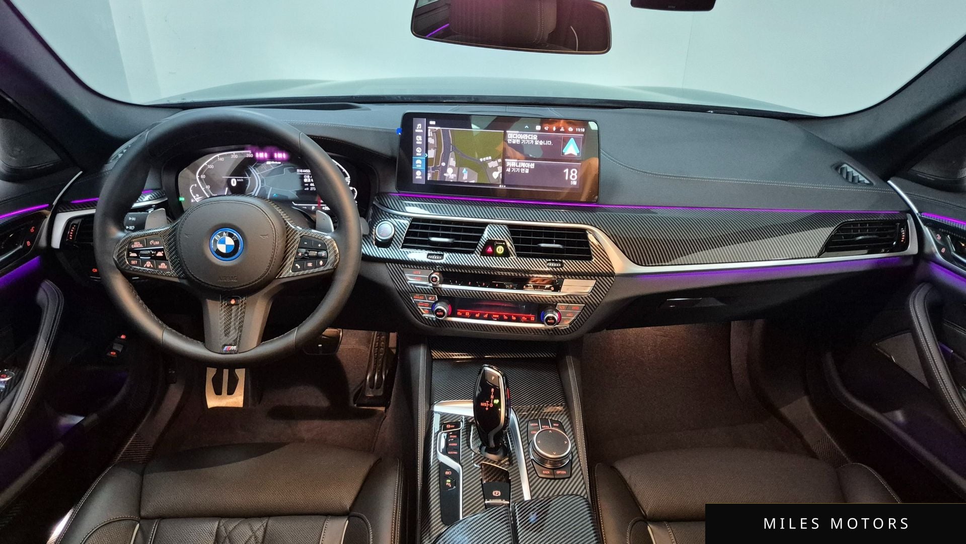 BMW 5 Series (G30) 2023 — миниатюра 7