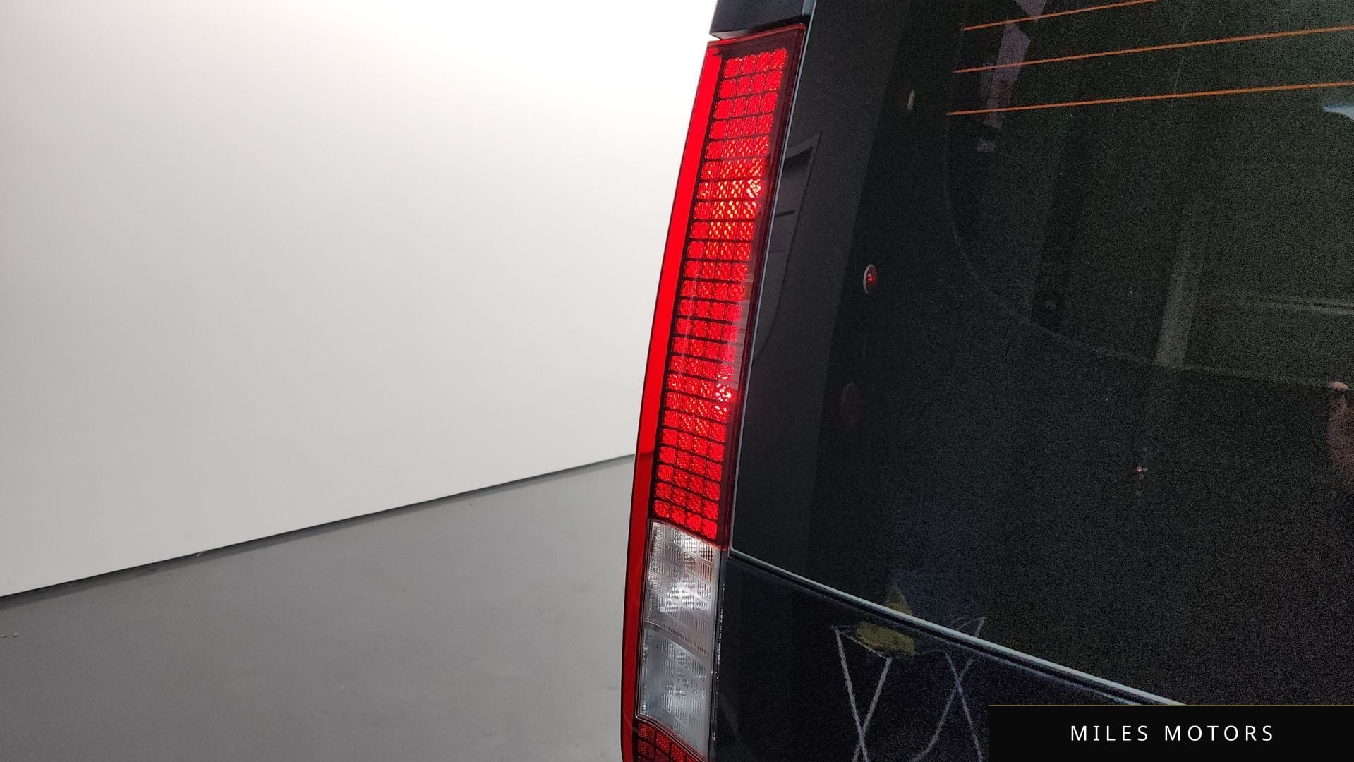 Hyundai Staria 2025 — миниатюра 9