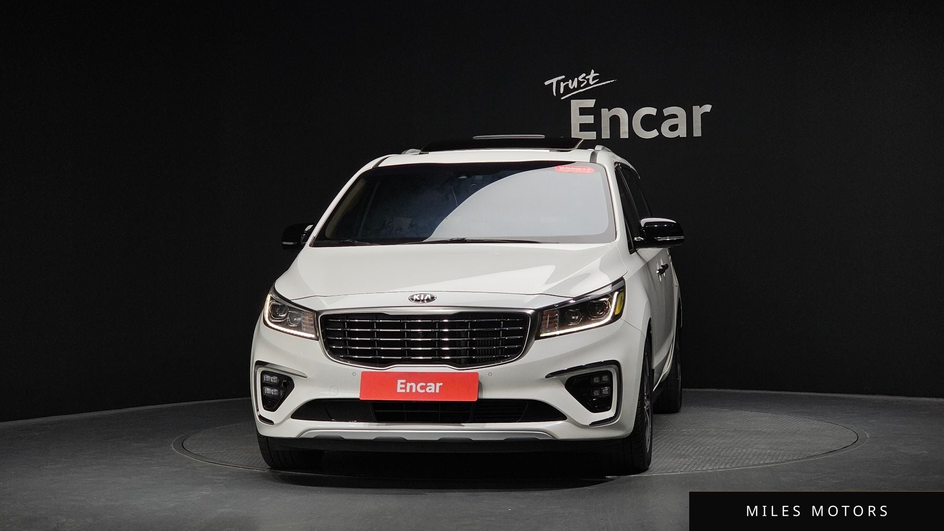 Kia Canival 2019 — миниатюра 2