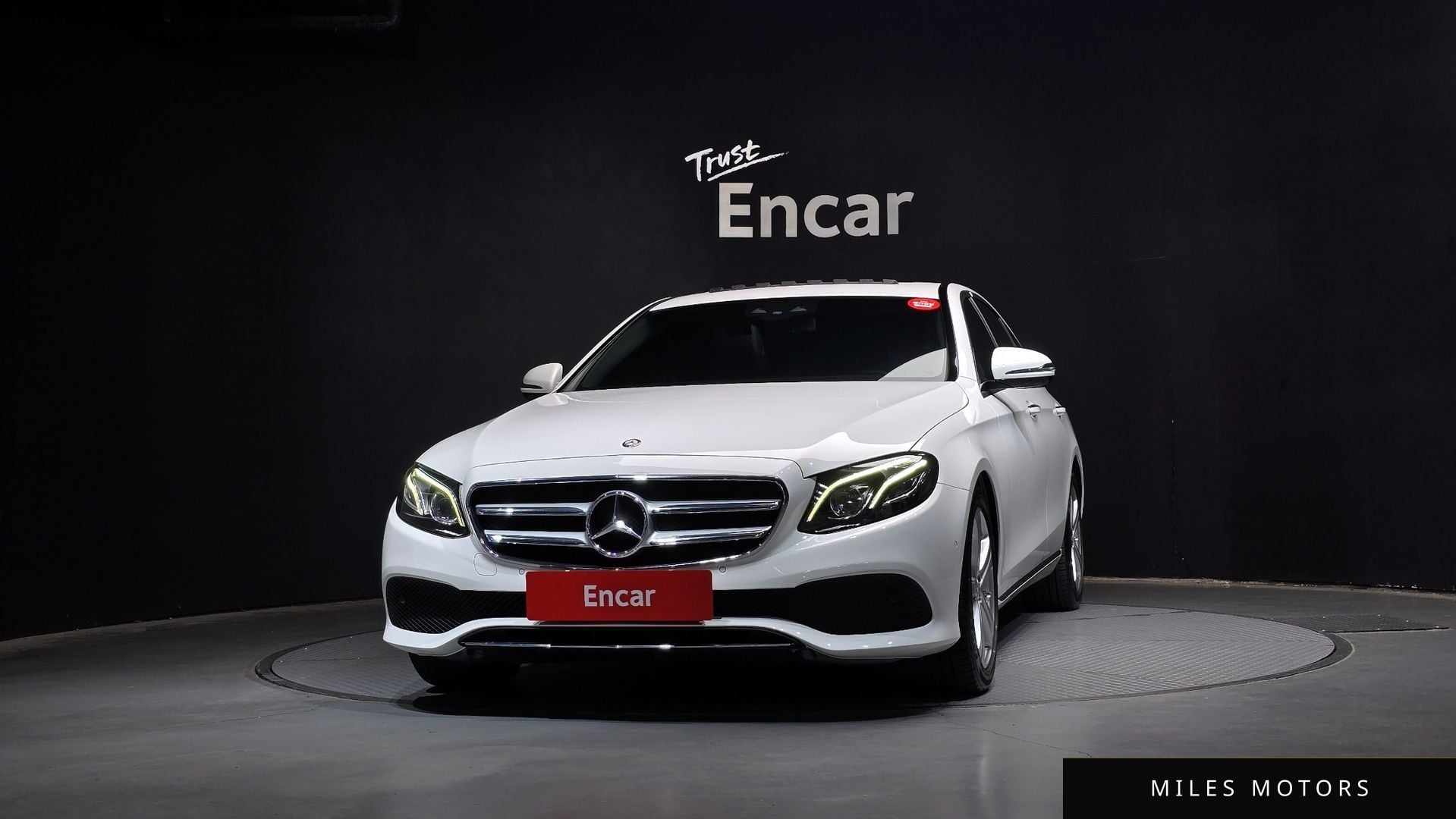 Mercedes-Benz E-Class W213 2017 — миниатюра 3
