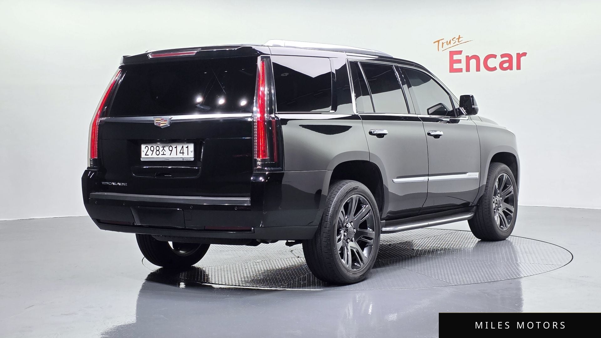 Cadillac Escalade 2018 — миниатюра 2