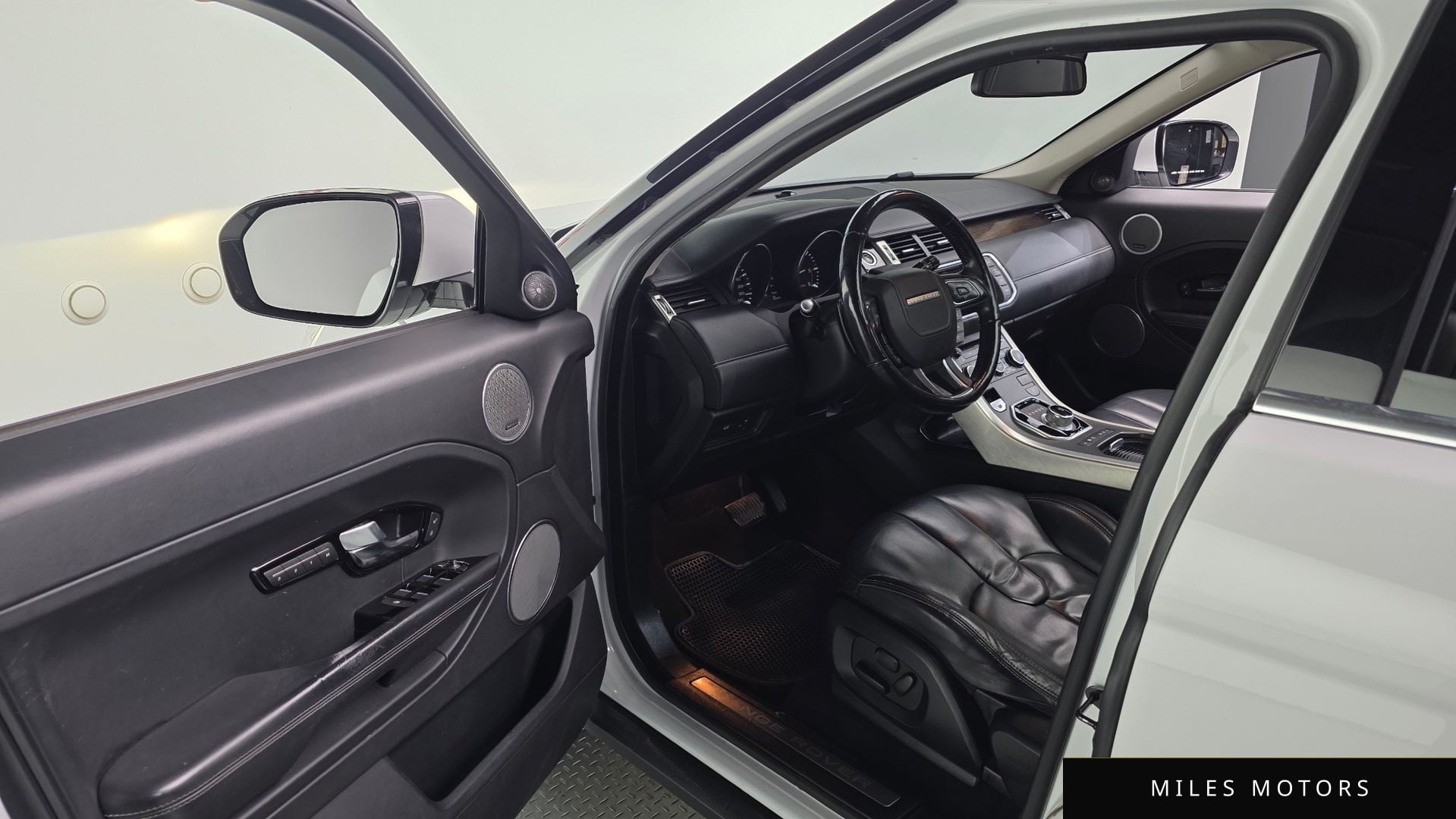 Land Rover Range Rover Evoque 2013 — миниатюра 10