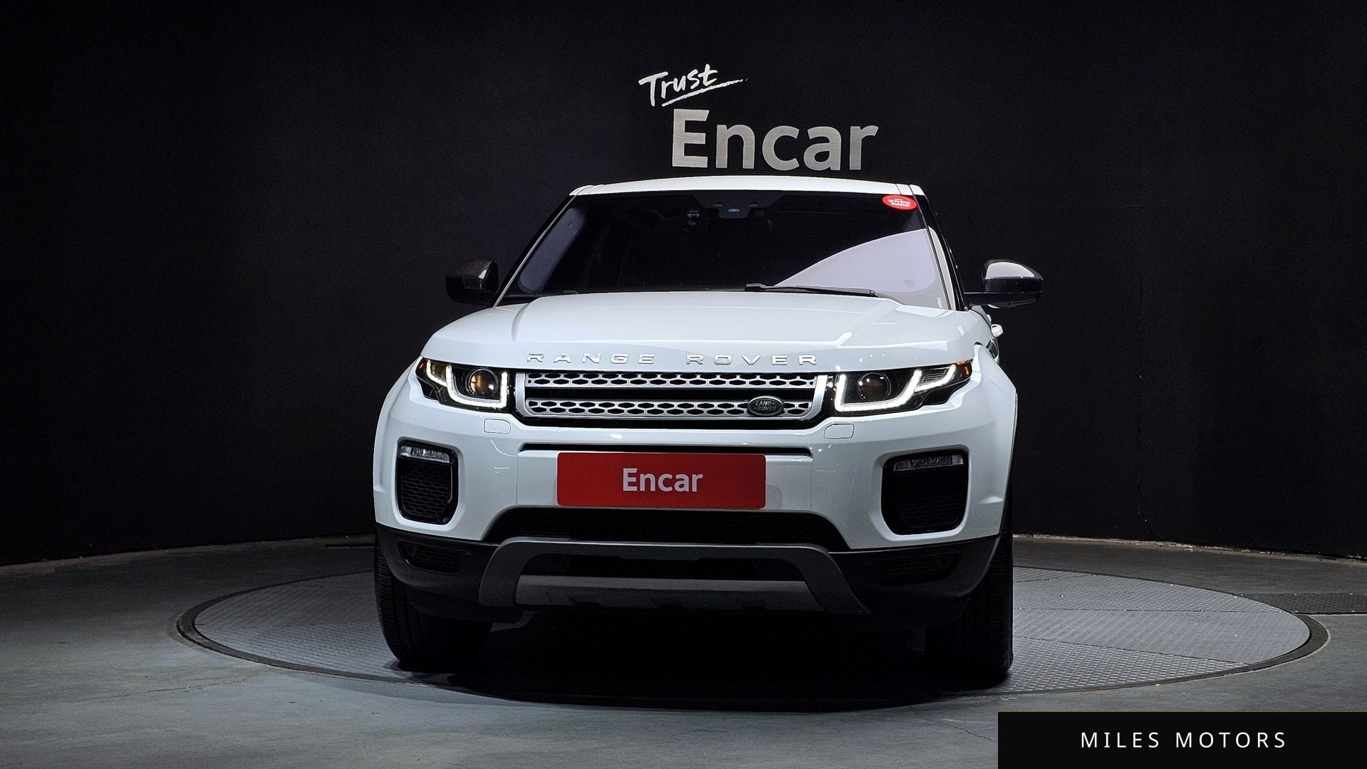Land Rover Range Rover Evoque 2018 — миниатюра 3