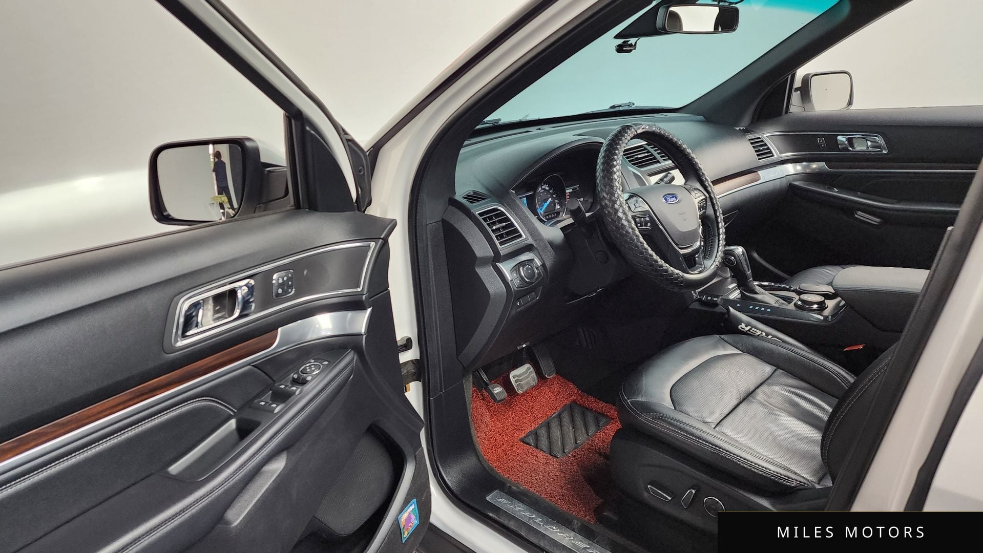 Ford Explorer 2018 — миниатюра 10