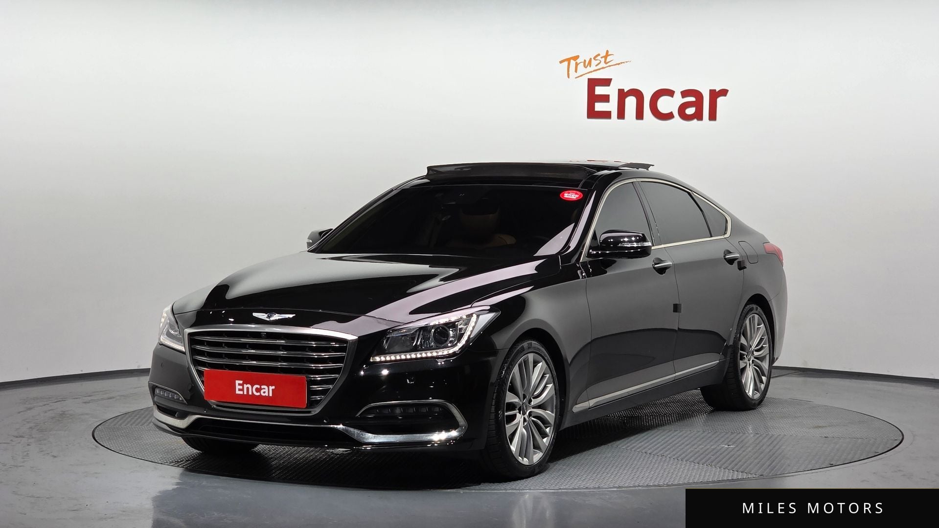 Genesis G80 2018 — фото 1 из 12