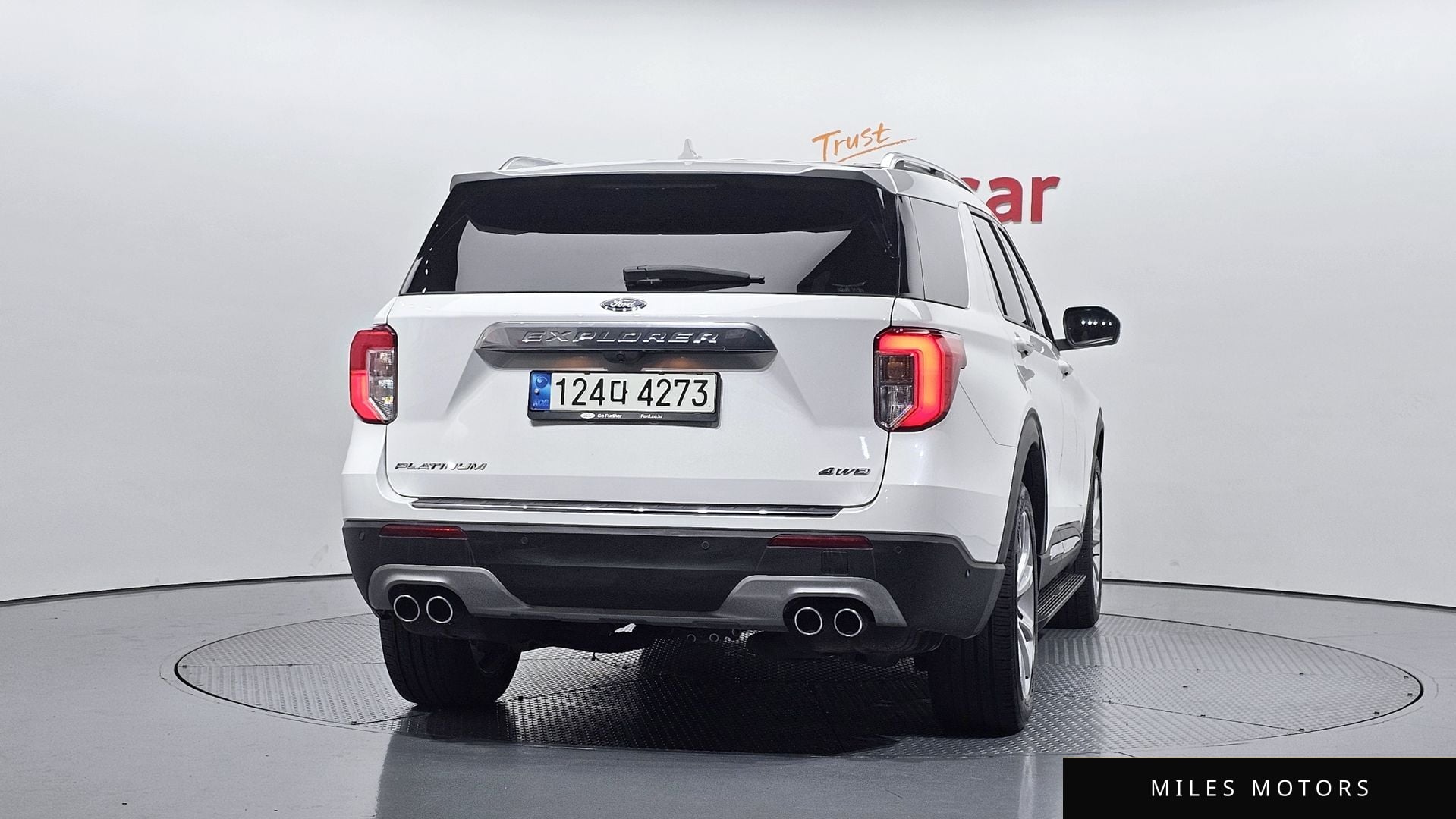 Ford Explorer 2021 — миниатюра 4