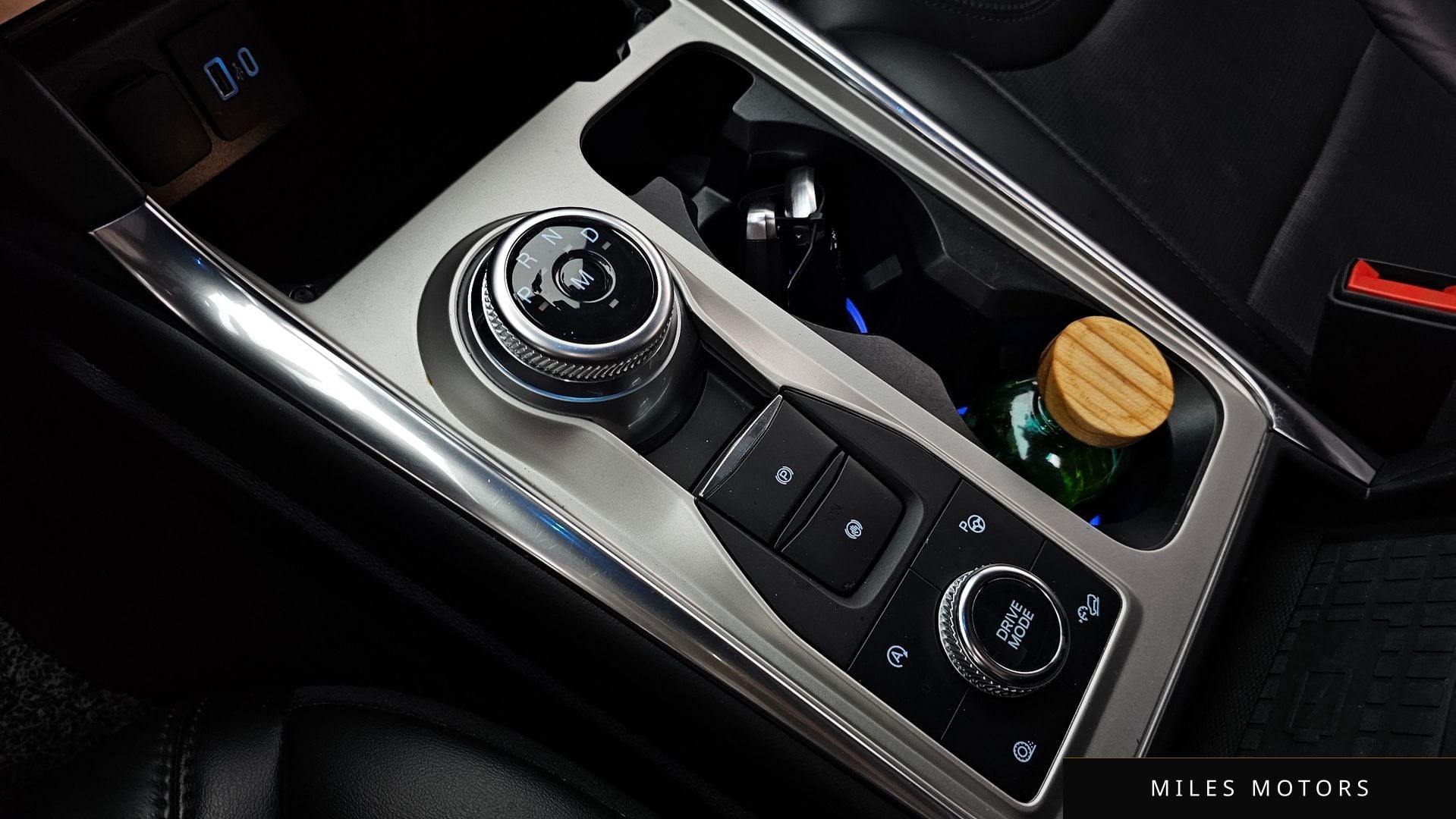 Ford Explorer 2021 — миниатюра 12