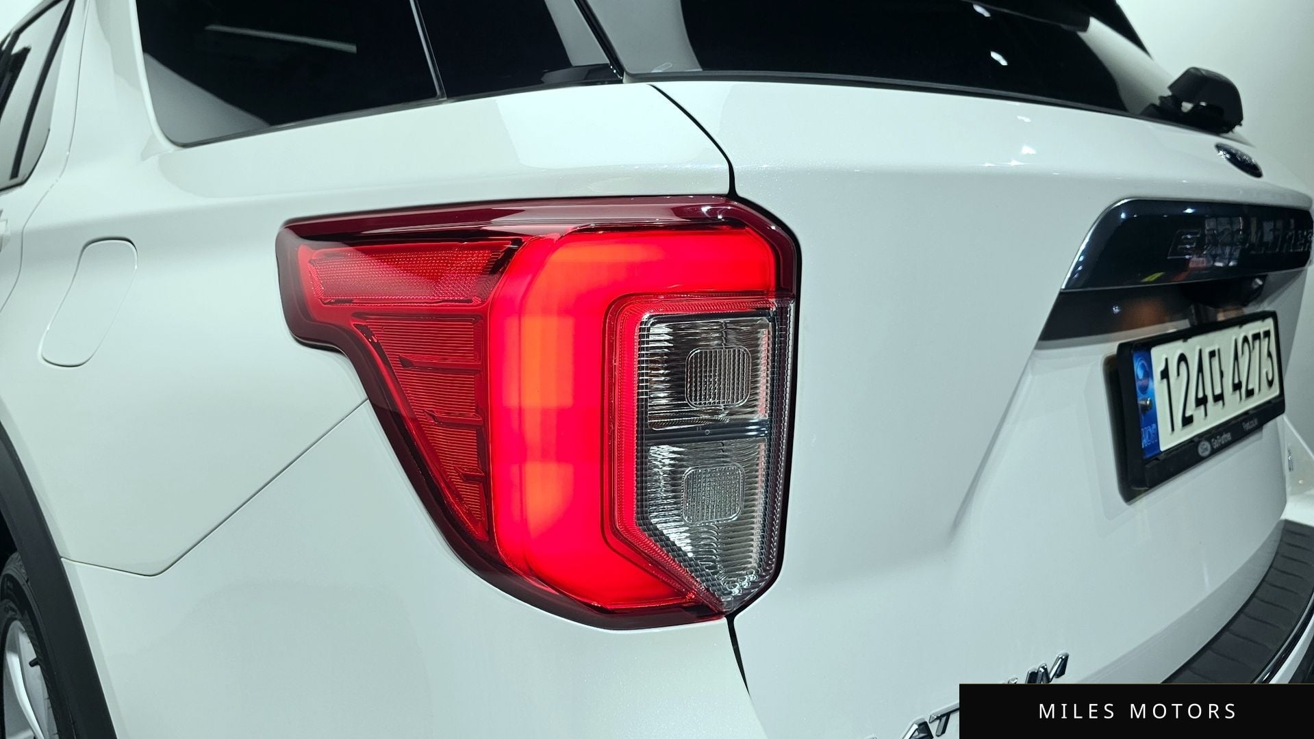 Ford Explorer 2021 — миниатюра 9