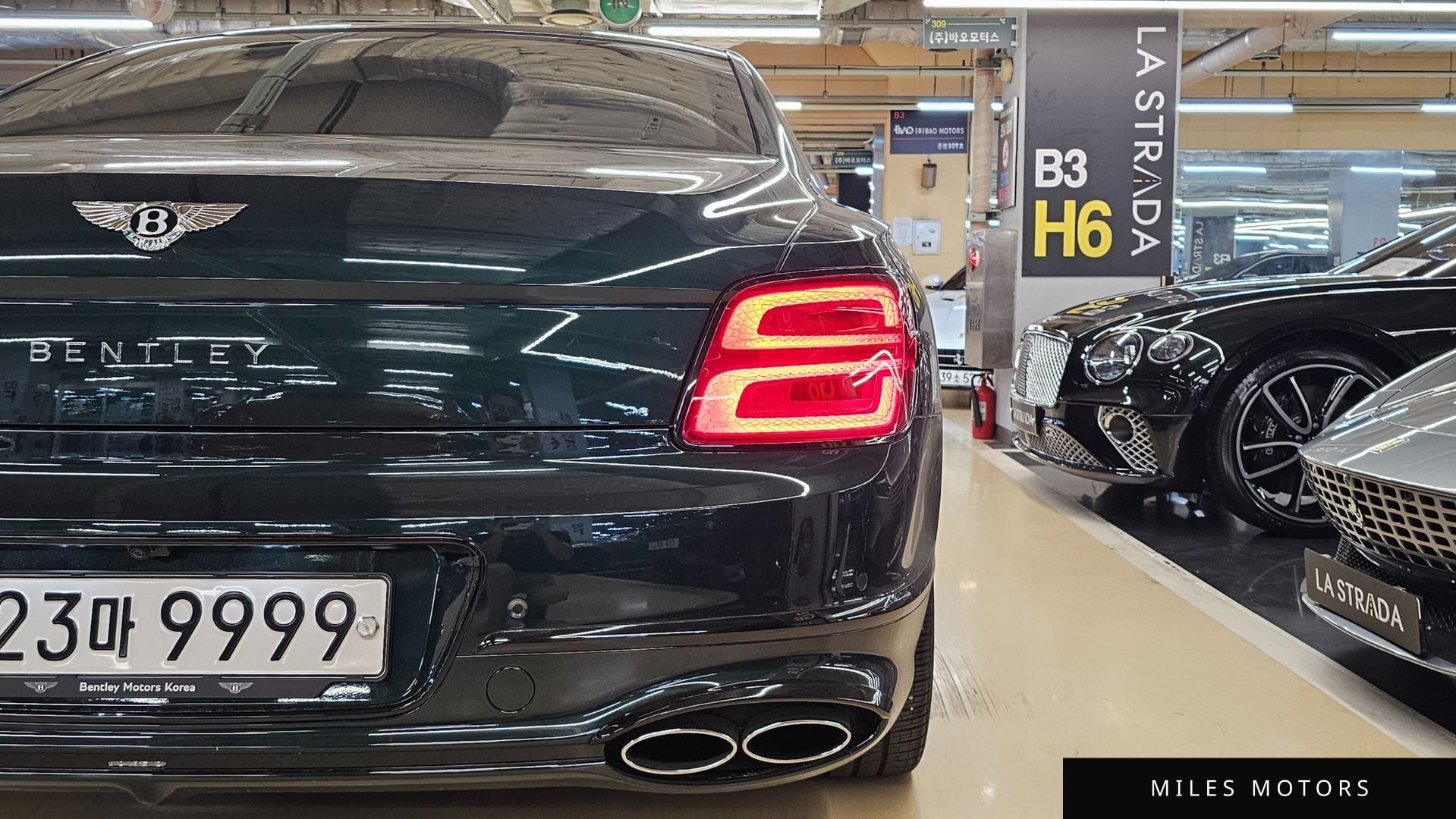 Bentley Flying Spur 2023 — миниатюра 4
