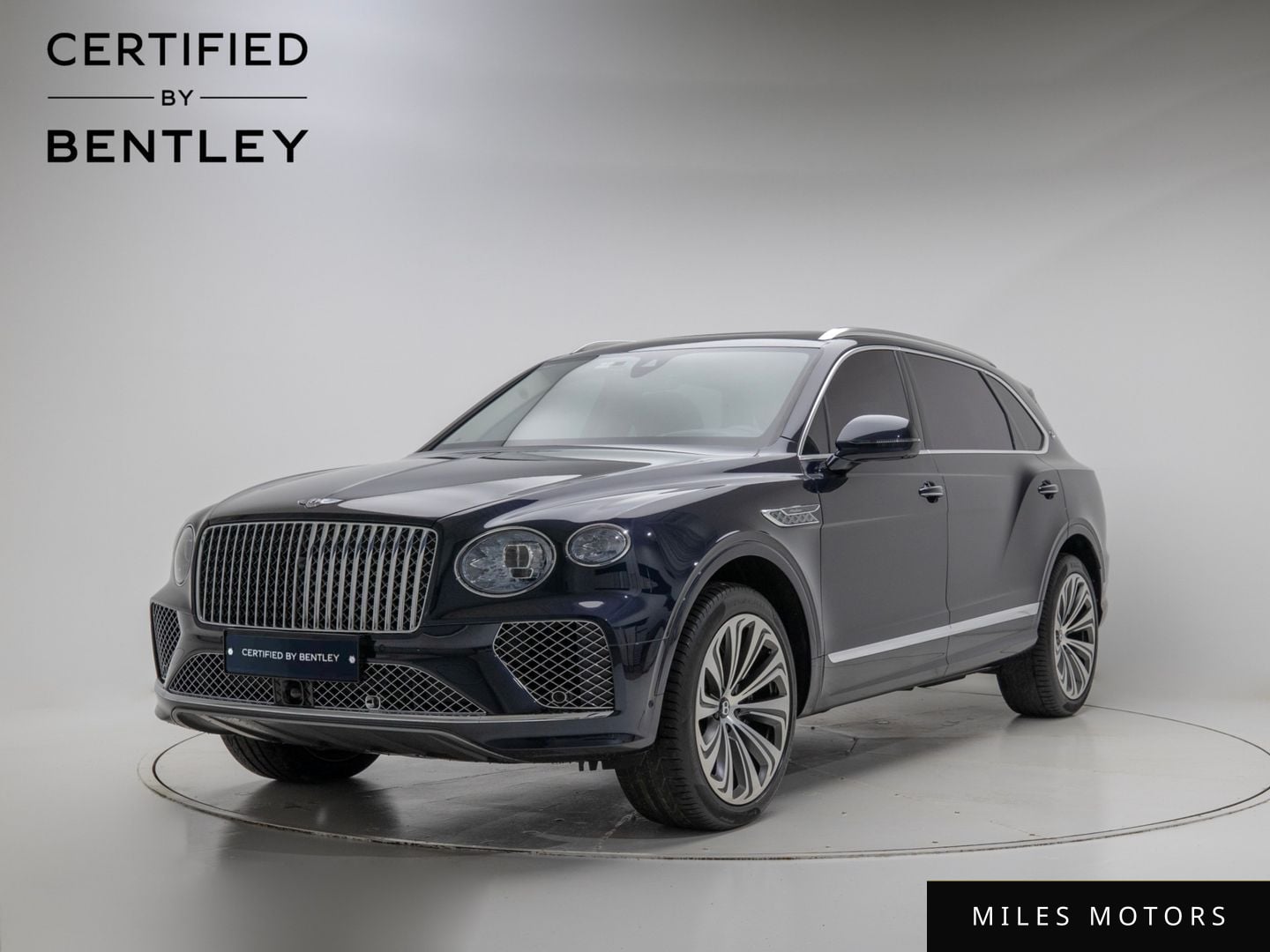 Bentley Bentayga 2025 — фото 1 из 12