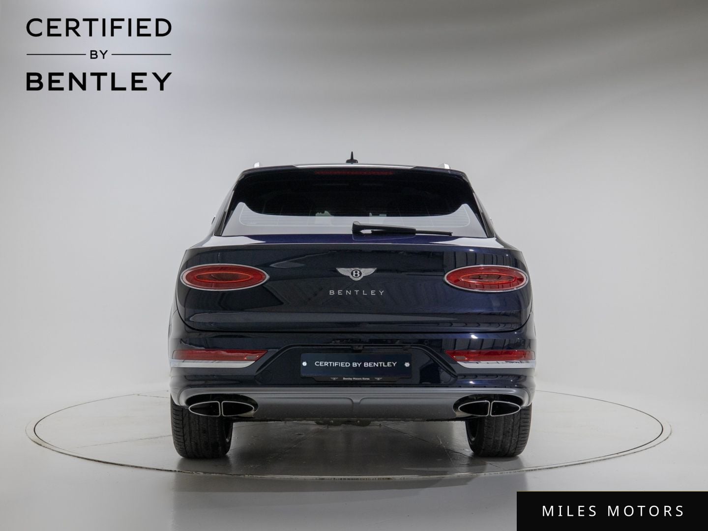 Bentley Bentayga 2025 — миниатюра 3