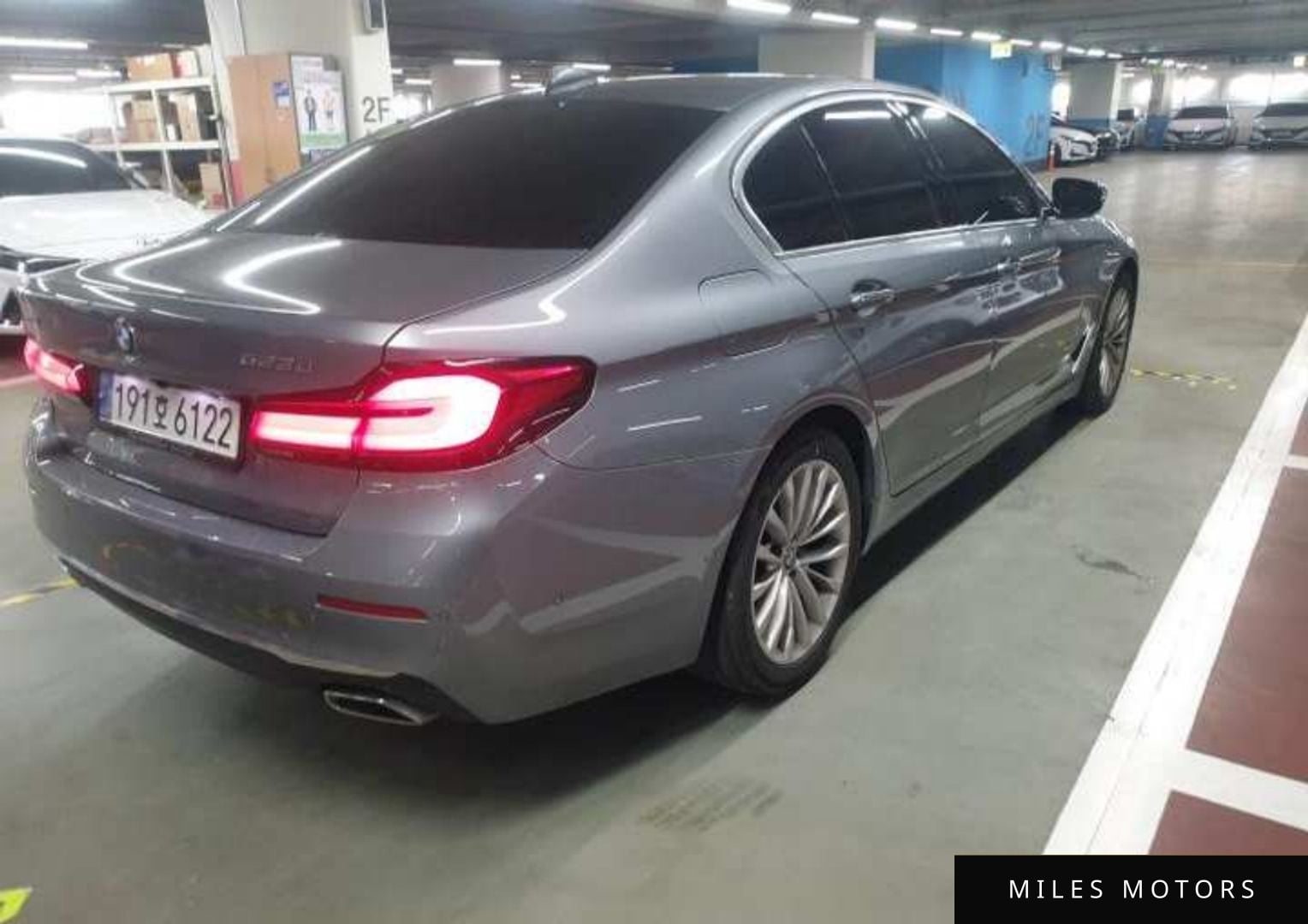 BMW 5 Series (G30) 2023 — миниатюра 6