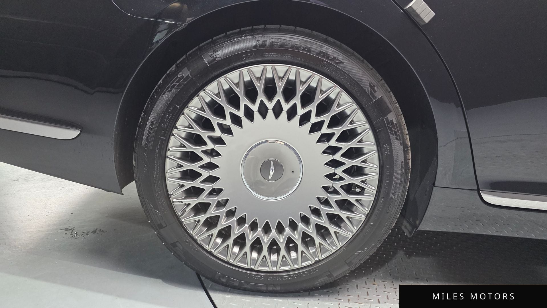Genesis G90 2020 — миниатюра 5