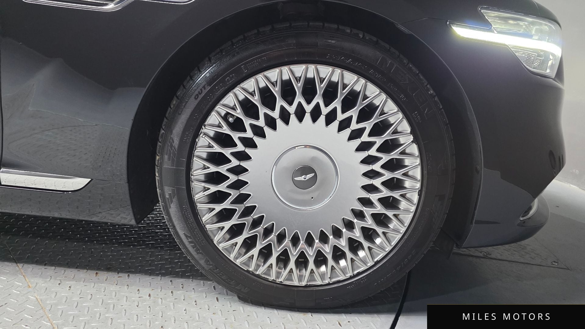 Genesis G90 2020 — миниатюра 7