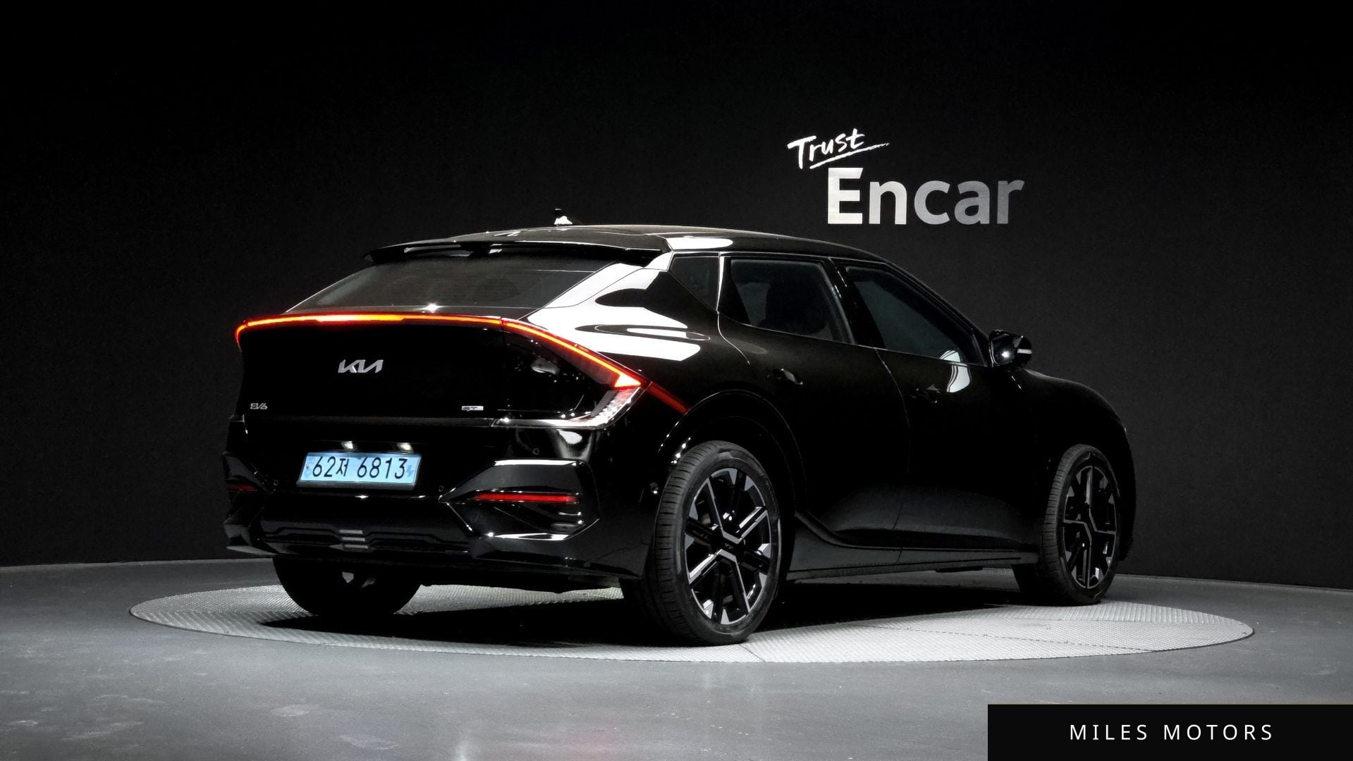Kia EV6 2025 — миниатюра 2