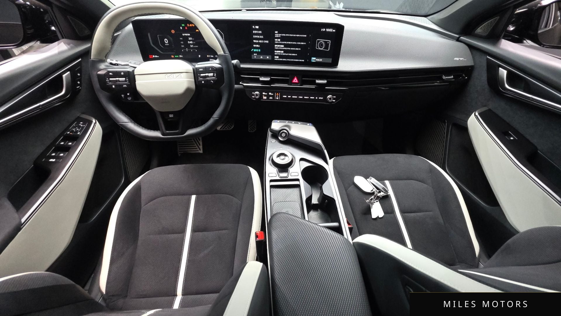Kia EV6 2025 — миниатюра 10
