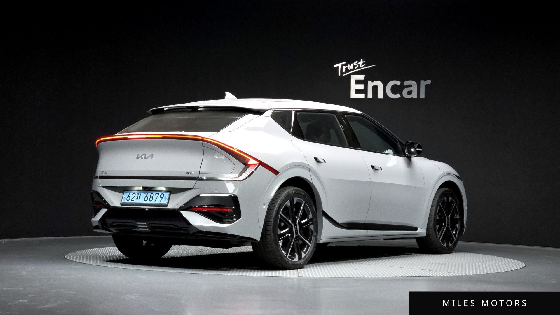Kia EV6 2025 — миниатюра 2