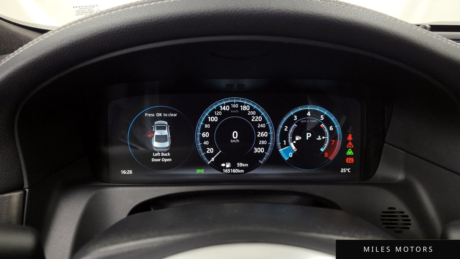 Jaguar XF (X260) 2017 — миниатюра 8