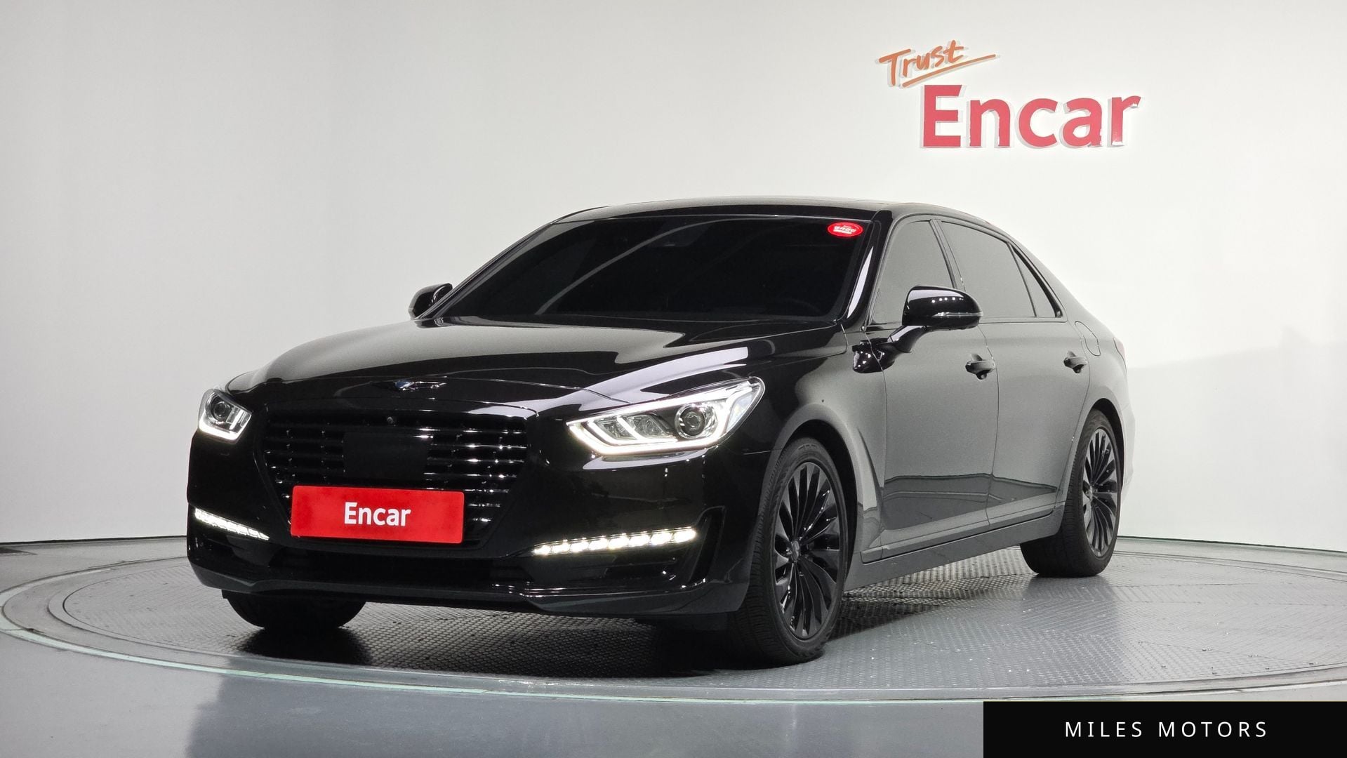 Genesis EQ900 2018