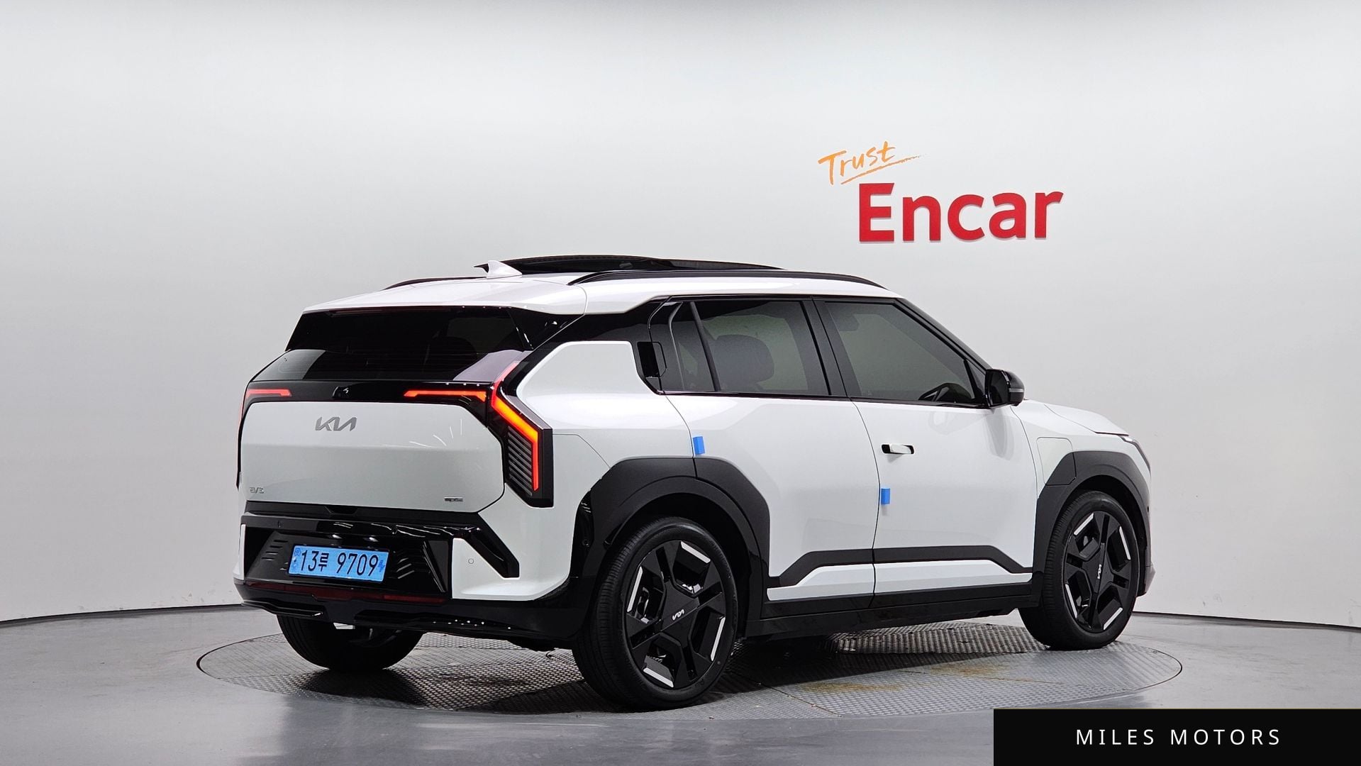 Kia EV3 2025 — миниатюра 2