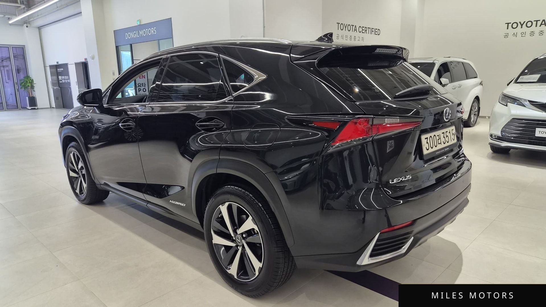 Лексус NX300h 2021 — миниатюра 2