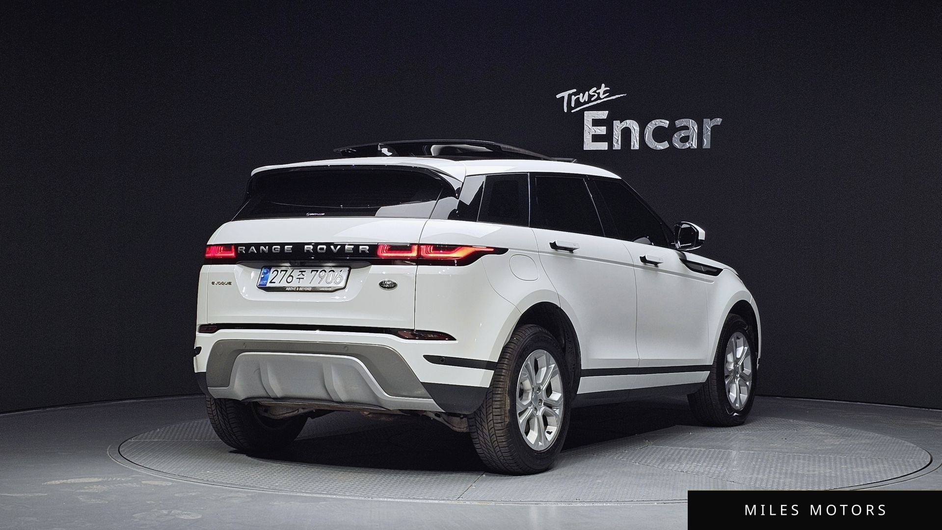 Land Rover Range Rover Evoque 2022 — миниатюра 2