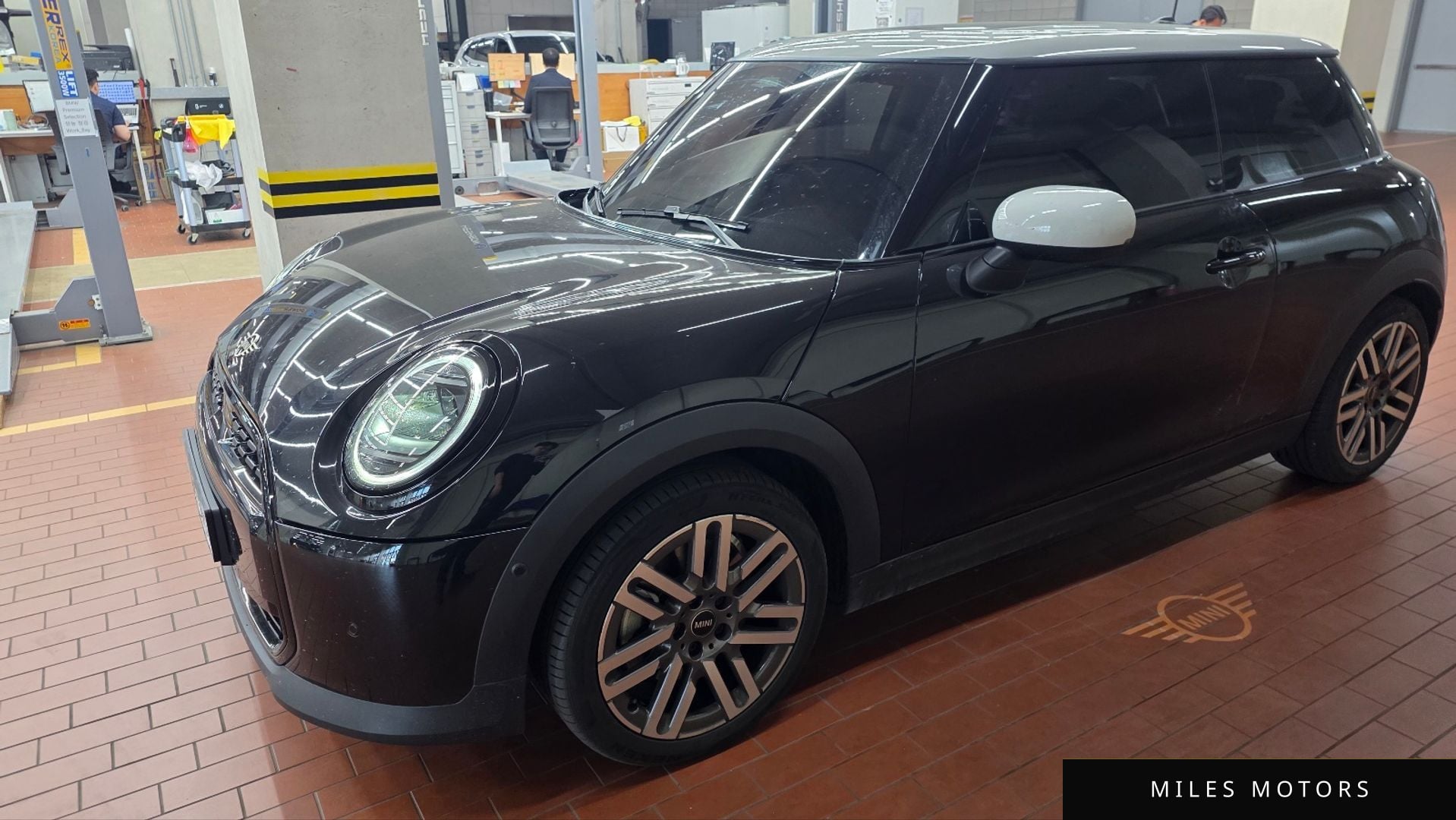 MINI Cooper 2025 — миниатюра 2