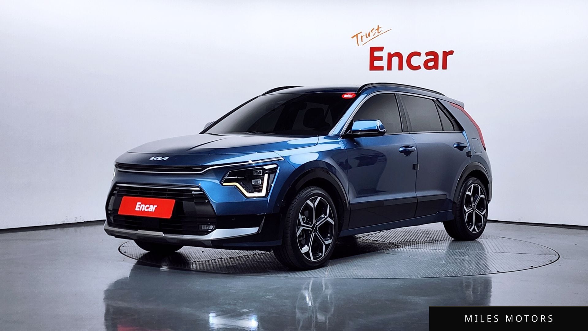 Kia Niro 2022 — фото 1 из 12