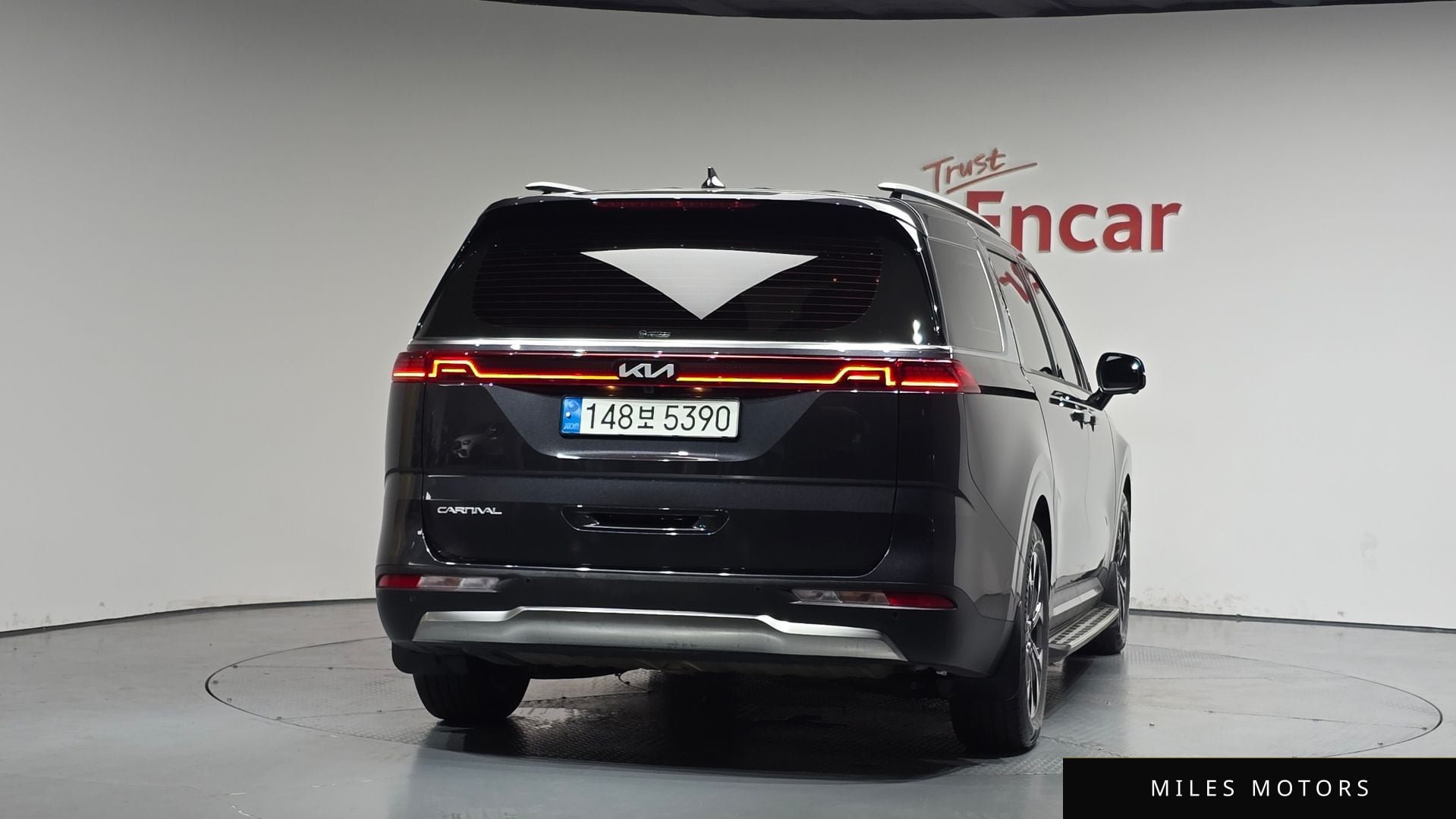 Kia Carnival 2023 — миниатюра 3