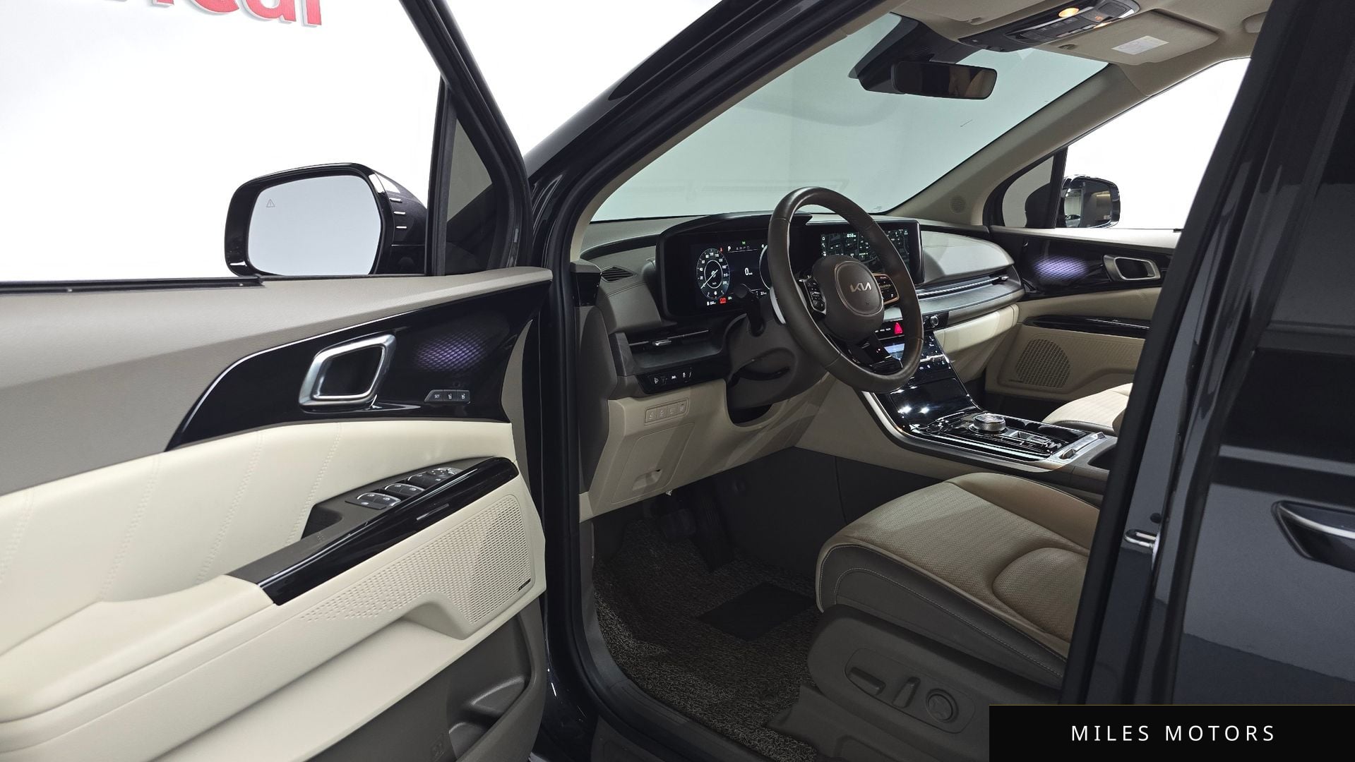 Kia Carnival 2023 — миниатюра 12