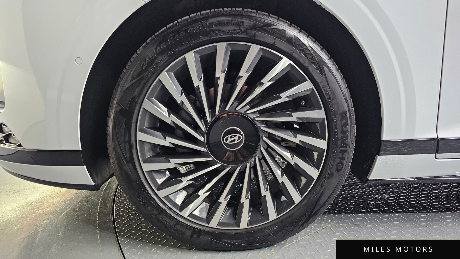 Hyundai Grandeur 2023 — миниатюра 5