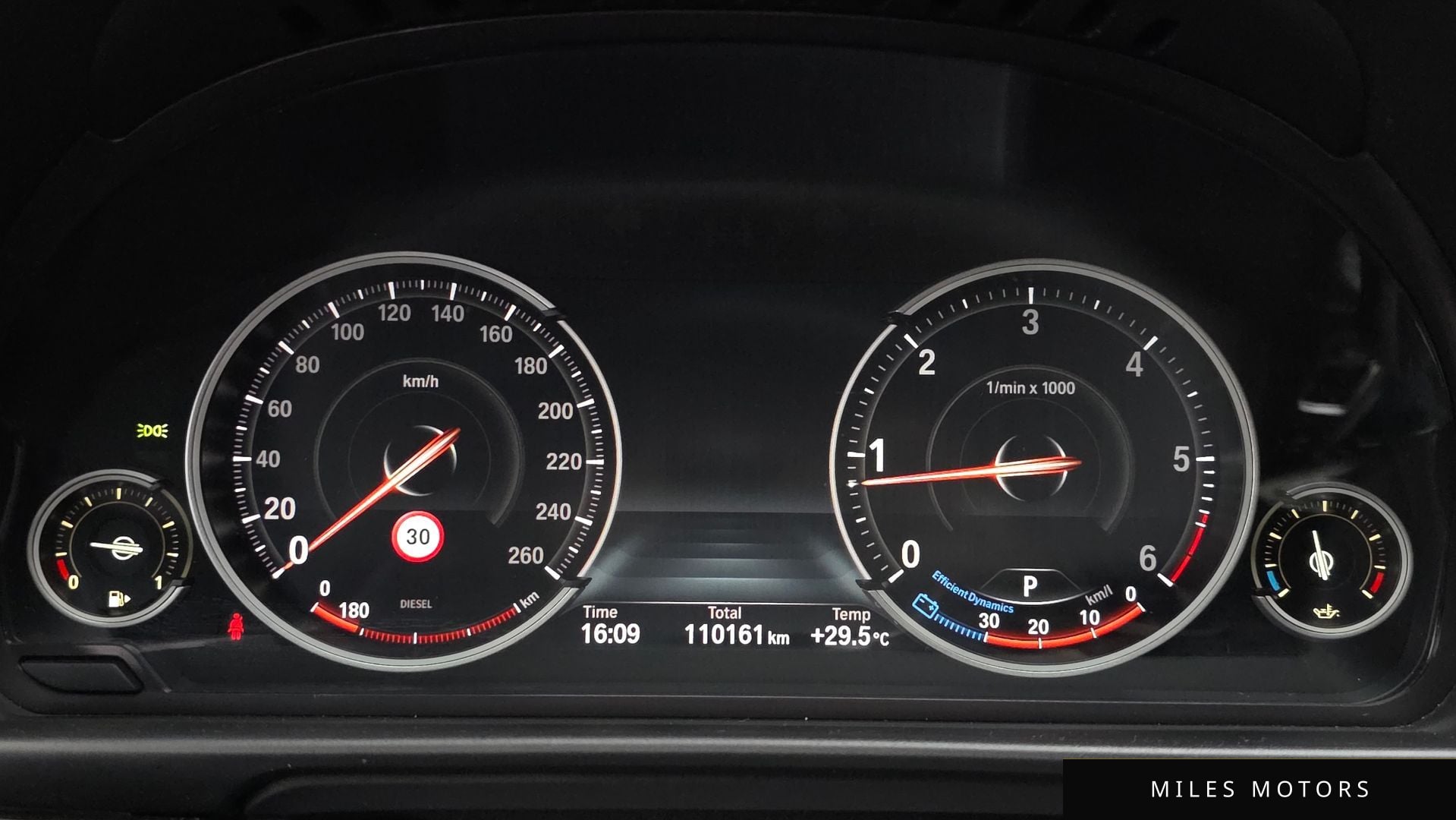 BMW 5 Series (F10) 2015 — миниатюра 11