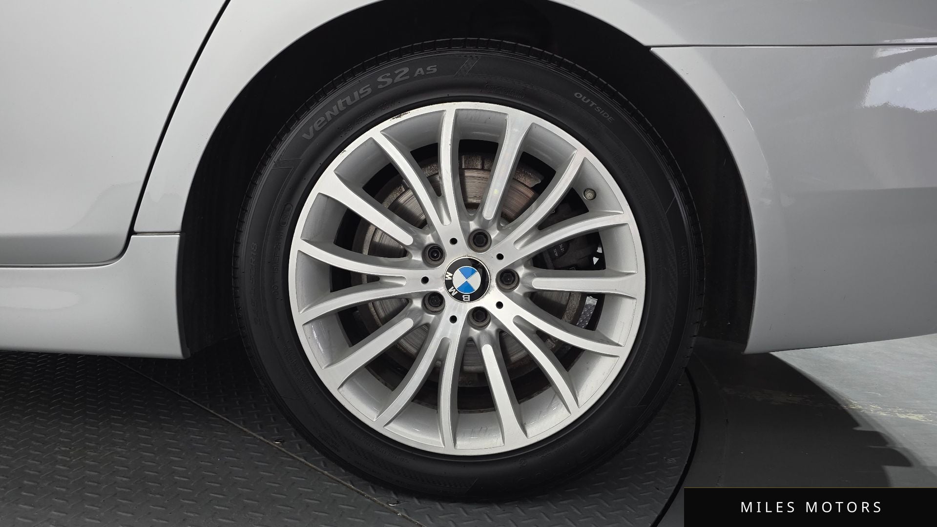 BMW 5 Series (F10) 2015 — миниатюра 7