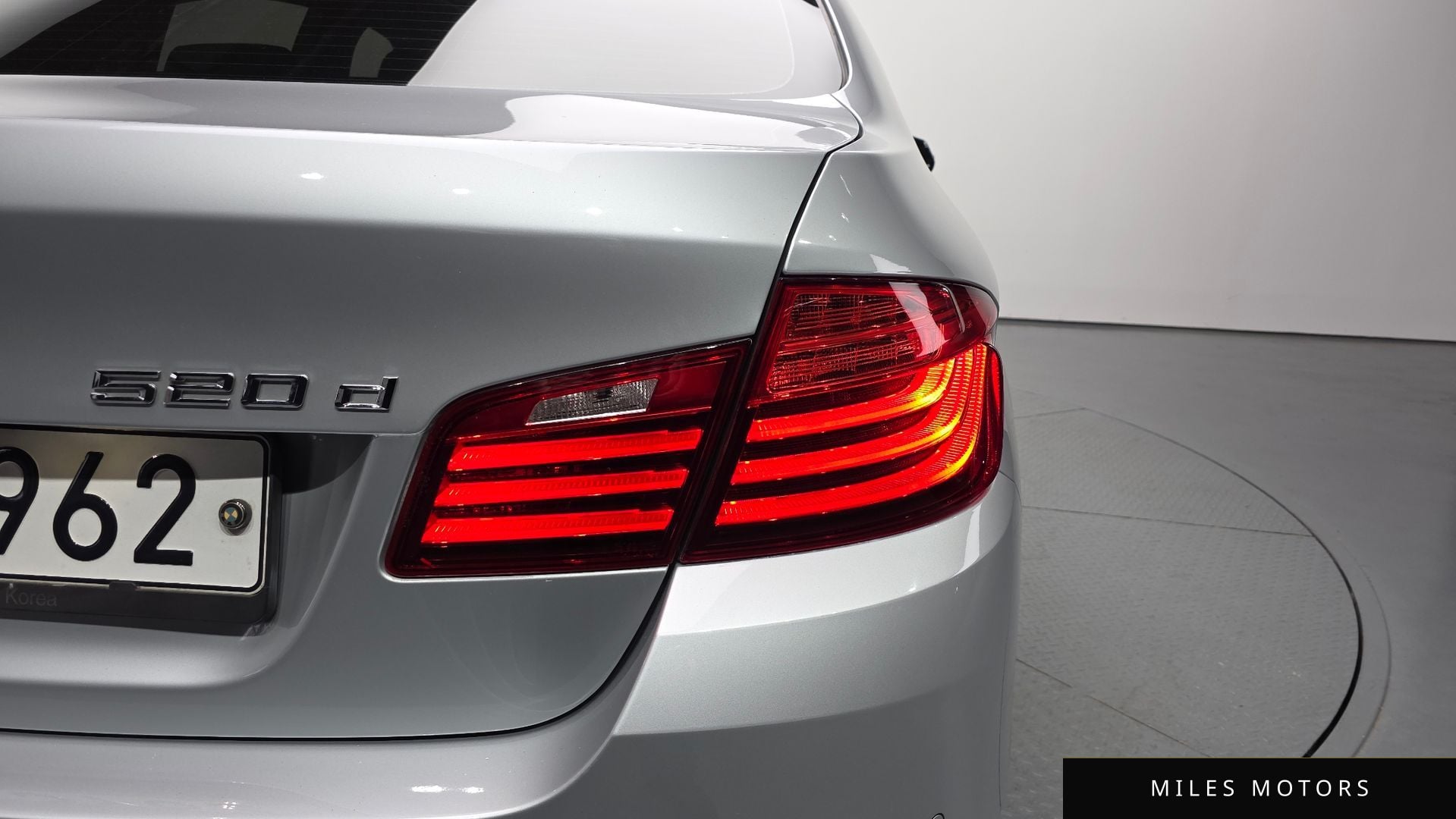 BMW 5 Series (F10) 2015 — миниатюра 9