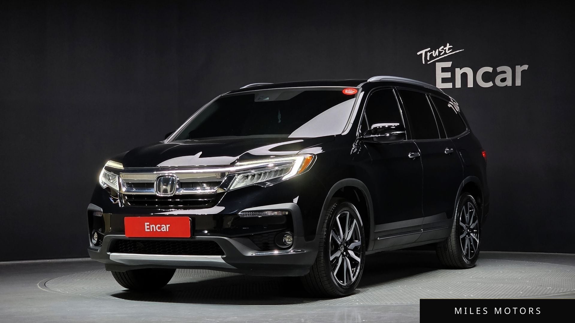 Honda Pilot 2019 — фото 1 из 12