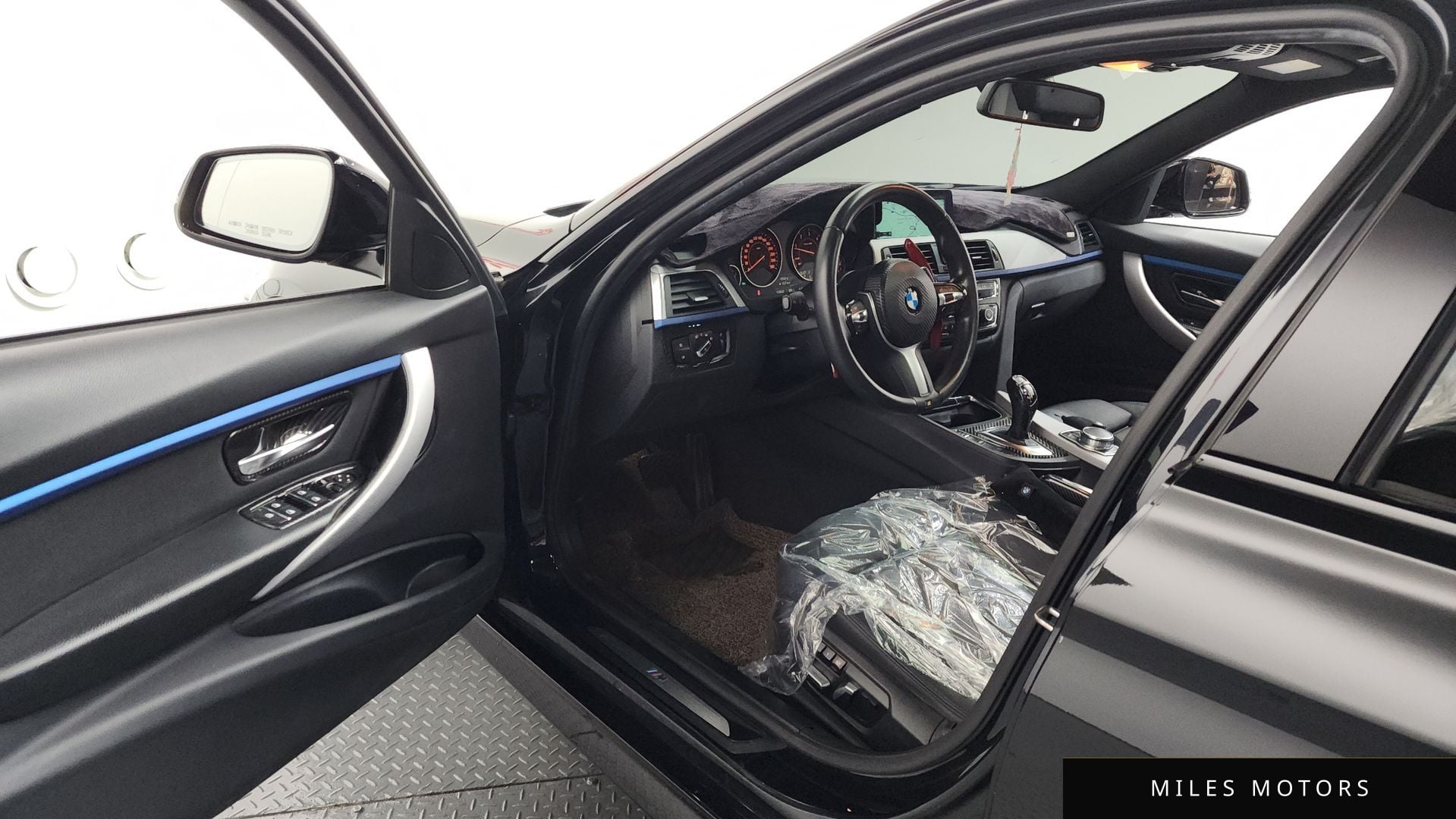 BMW 3 Series (F30) 2017 — миниатюра 10