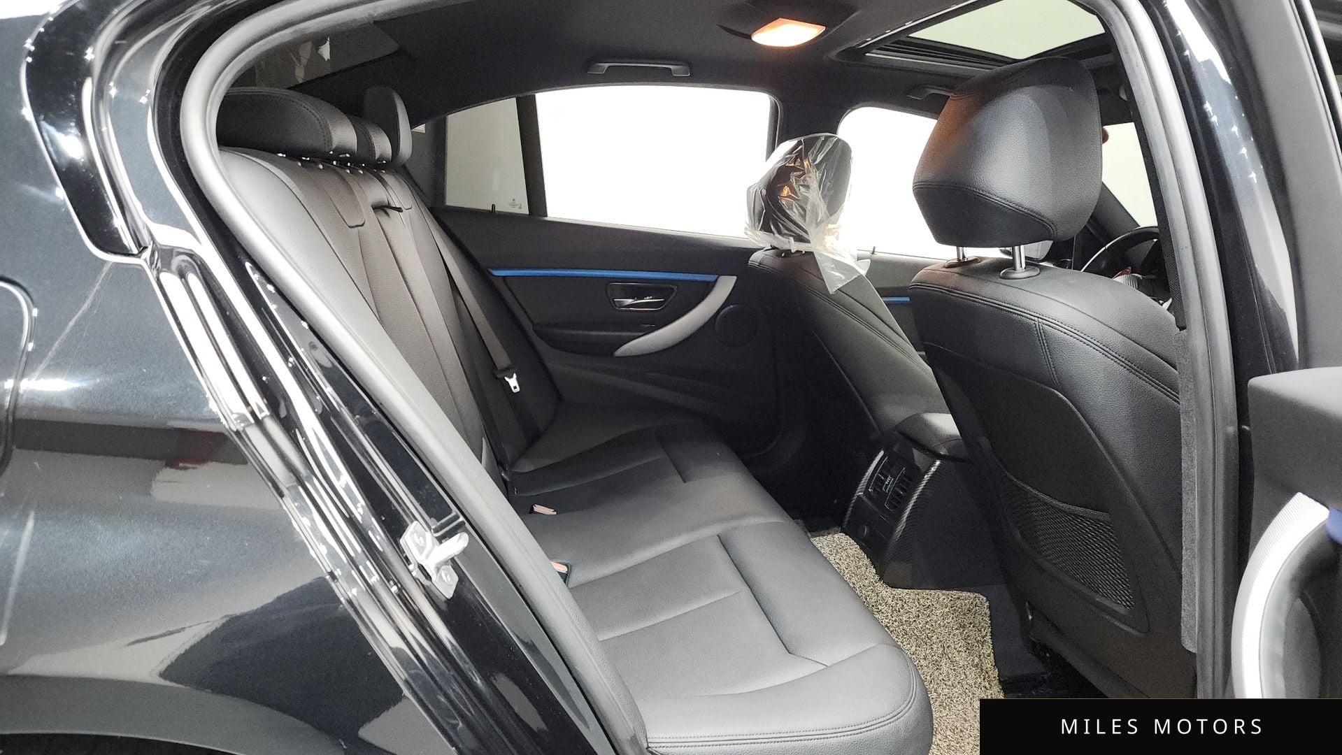 BMW 3 Series (F30) 2017 — миниатюра 11