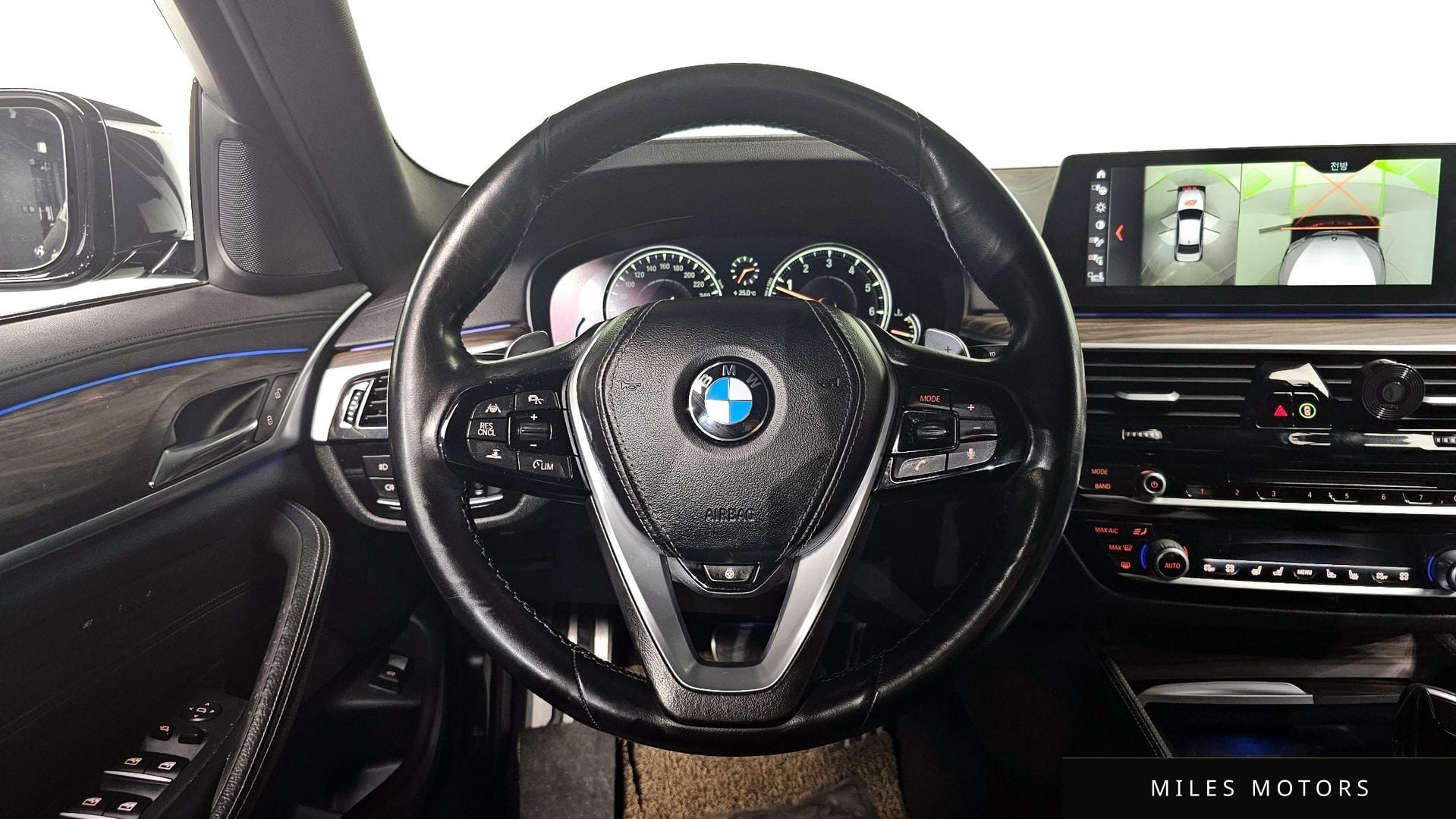 BMW 5 Series (G30) 2017 — миниатюра 12