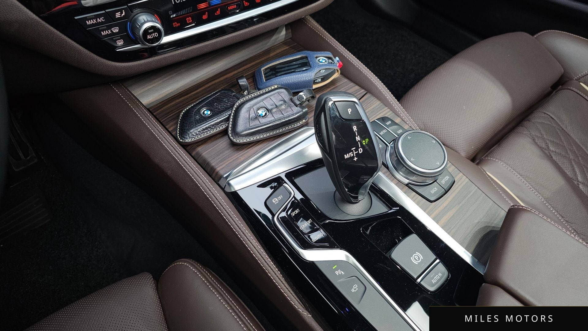 BMW 5 Series (G30) 2018 — миниатюра 11