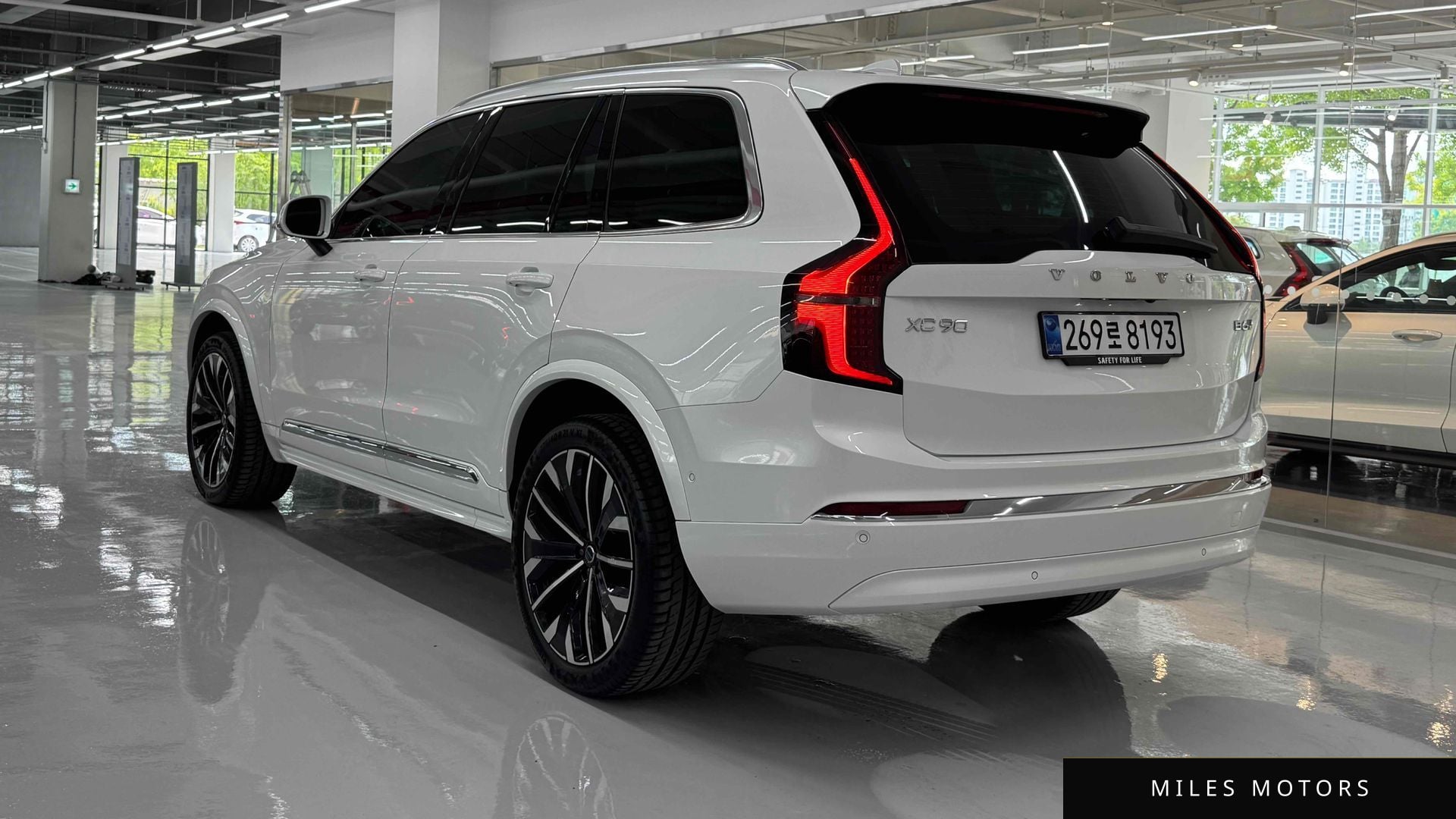 Volvo XC90 2026 — миниатюра 2